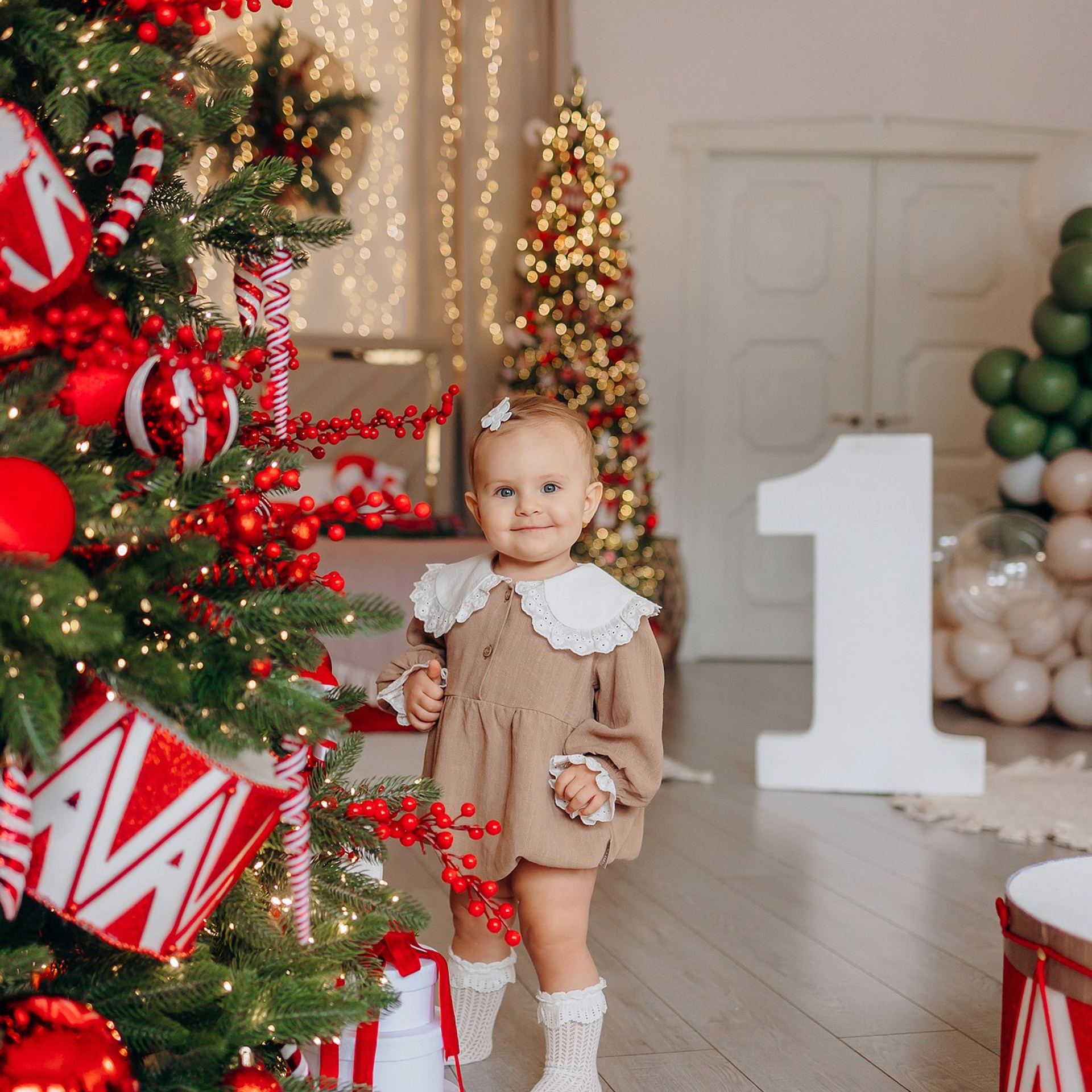 Есении годик