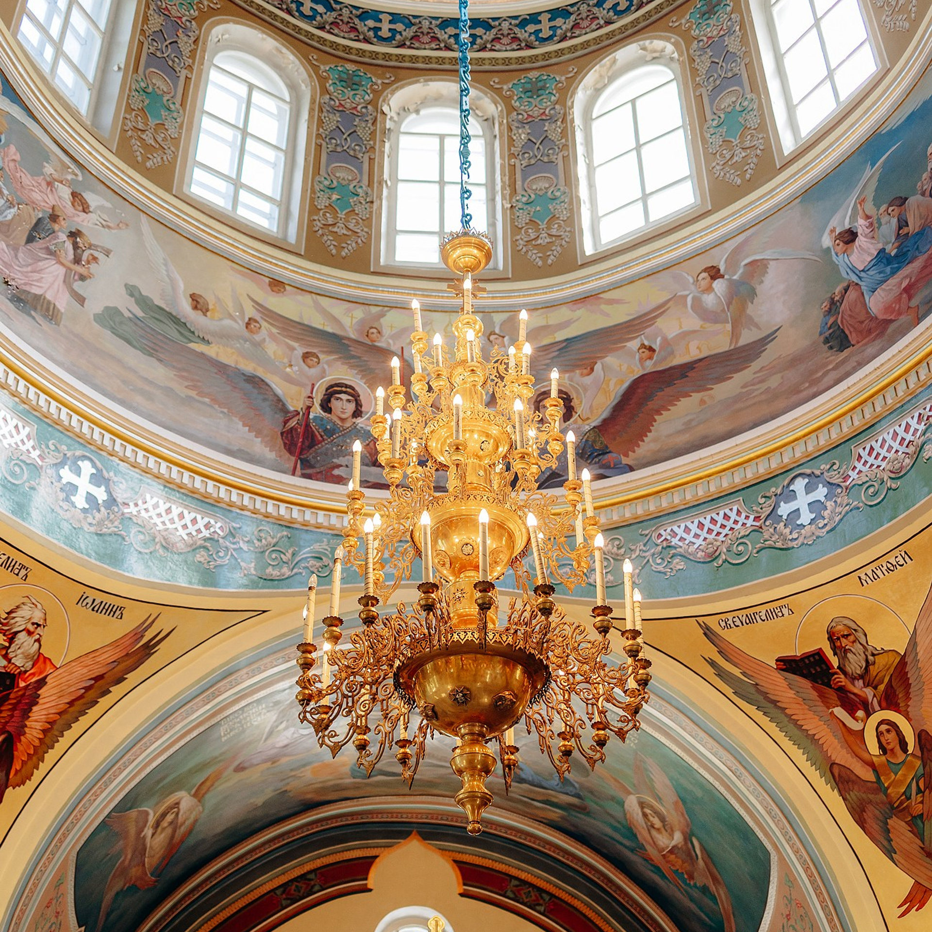 Крещение в Успенском Соборе