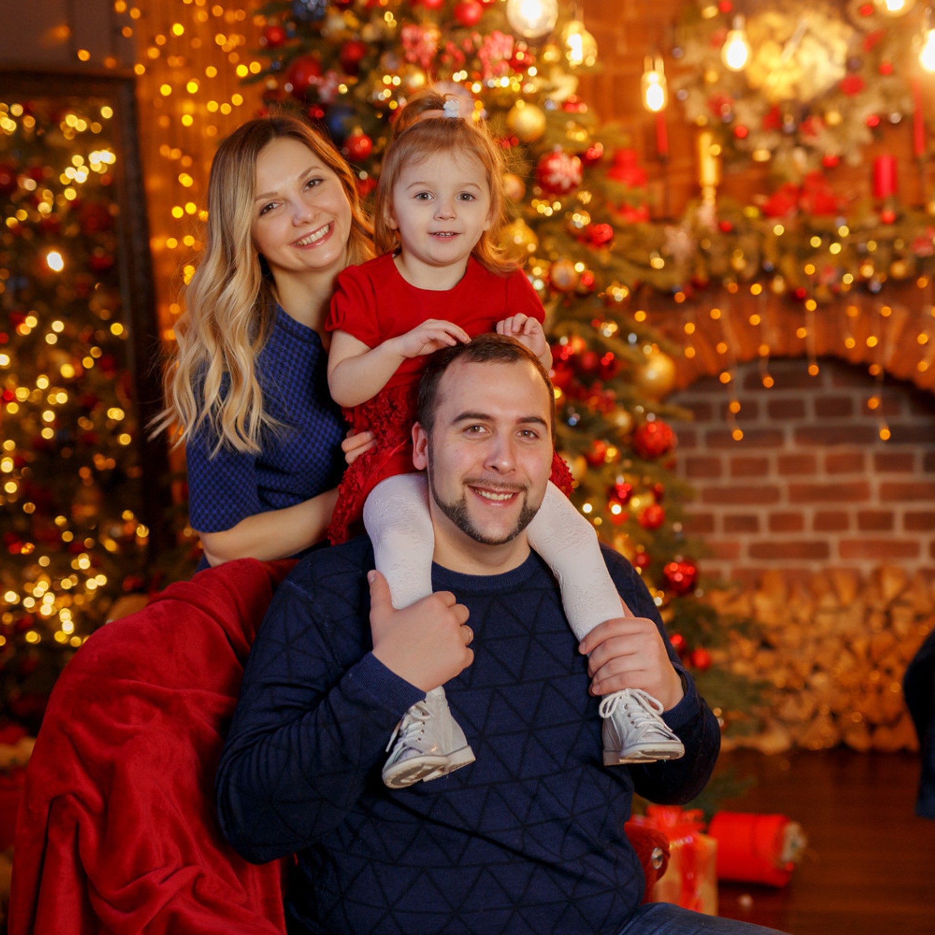 Алиса, Светлана, Дмитрий