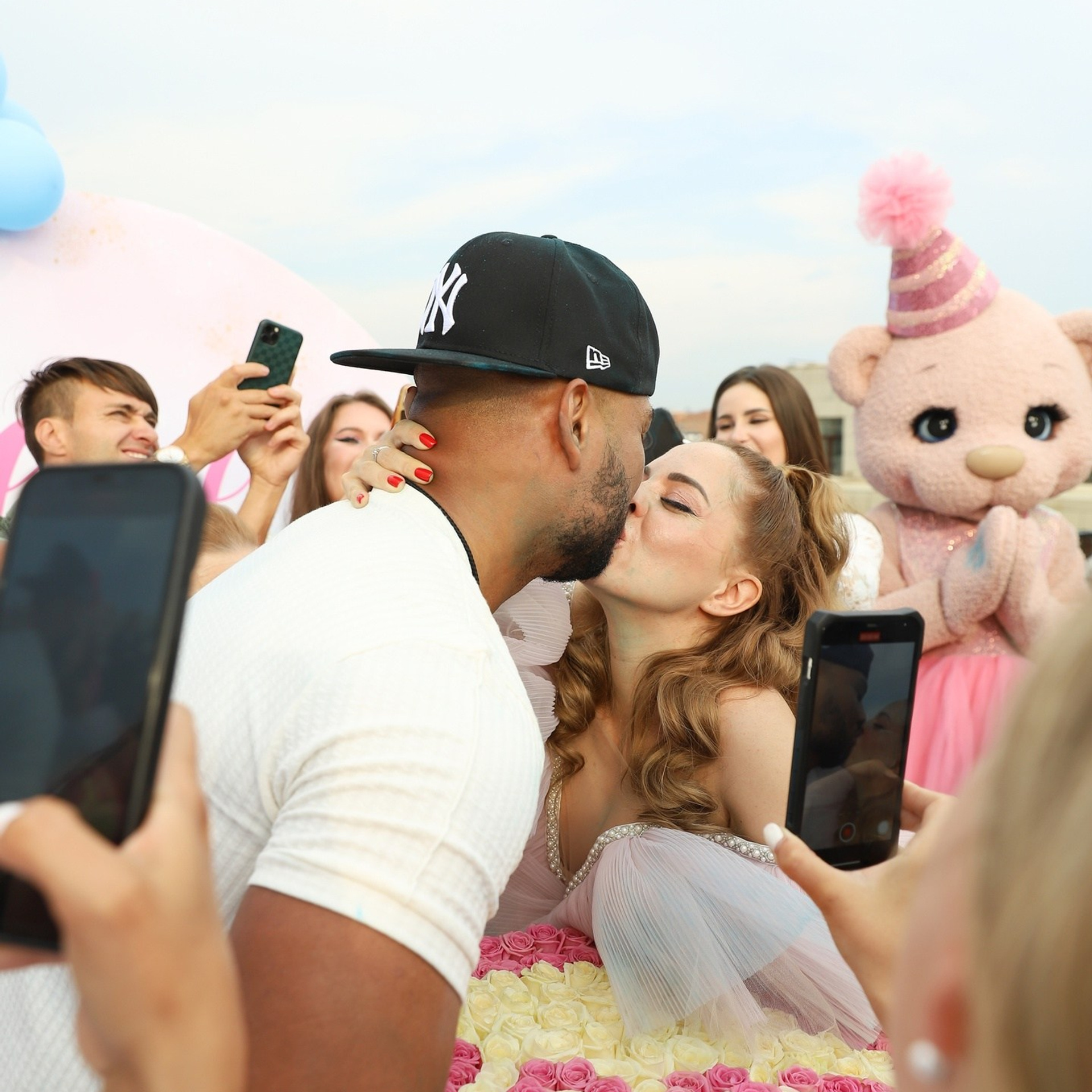 Дом 2: Юлия Ефременкова — Гендер пати в 2022 году. ФОТОГРАФ ОКСАНА БРЭДШОУ