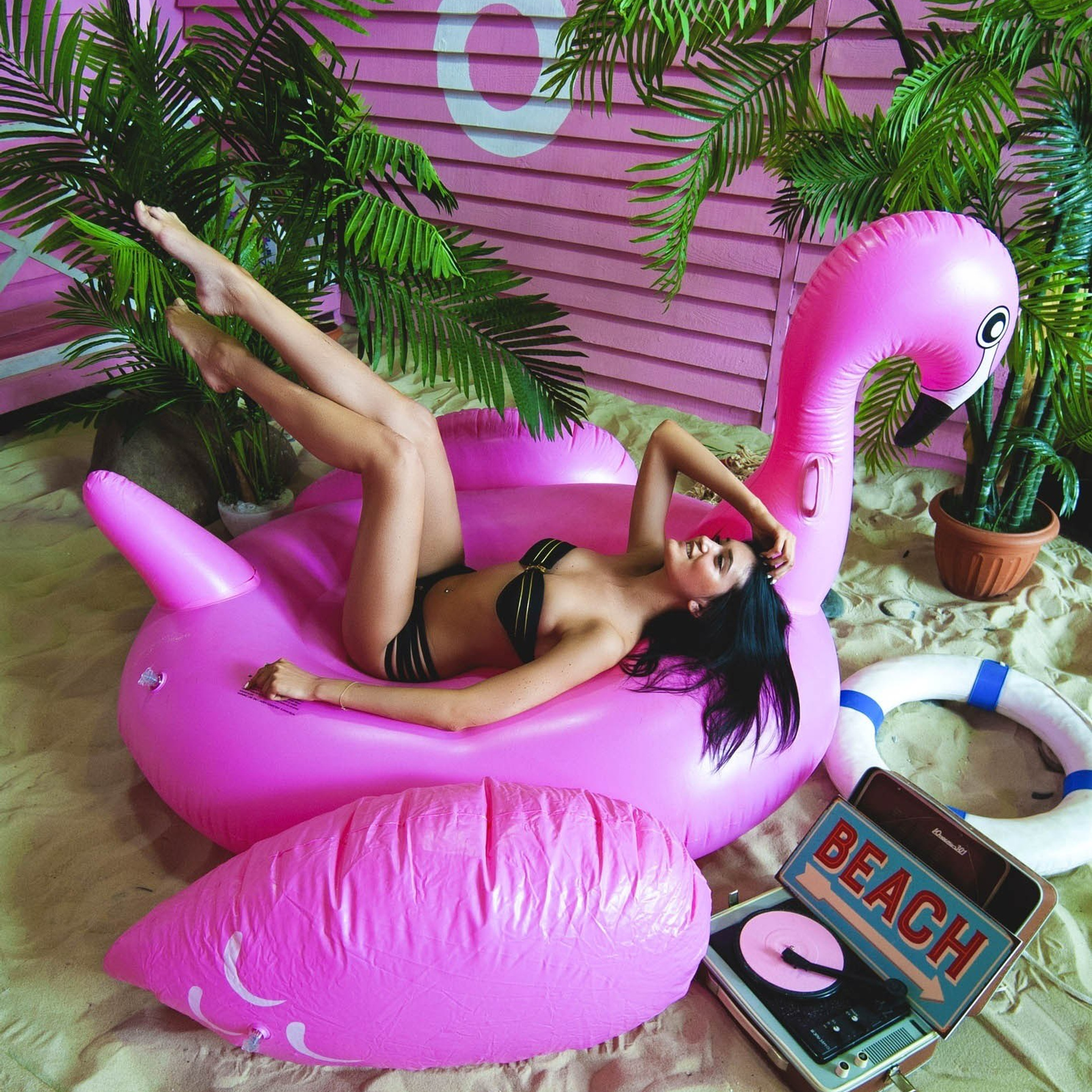 Автозагар «White to brown» (май 2018). ФОТОГРАФ ОКСАНА БРЭДШОУ