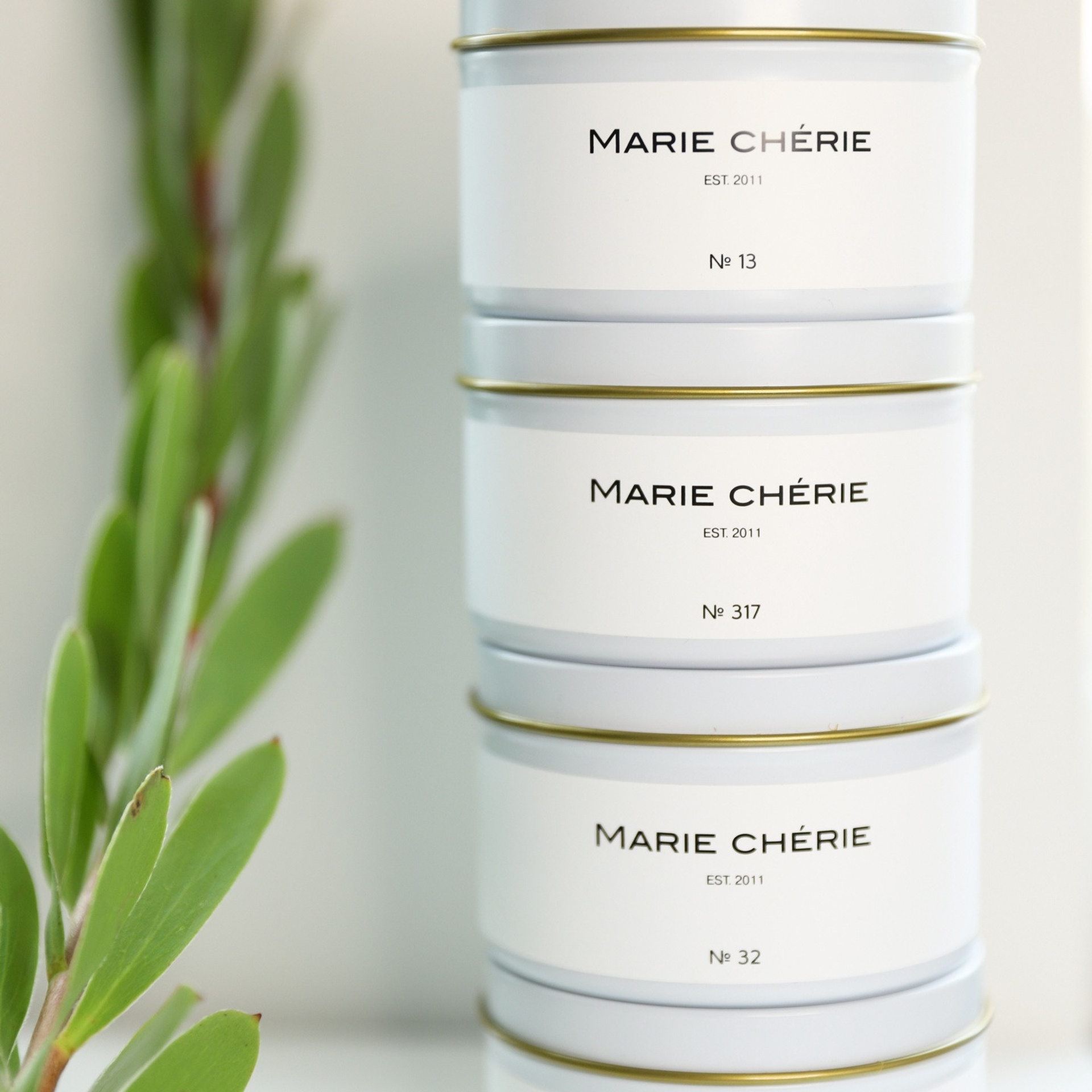 Свечи и спреи. ФОТОГРАФ ОКСАНА БРЭДШОУ