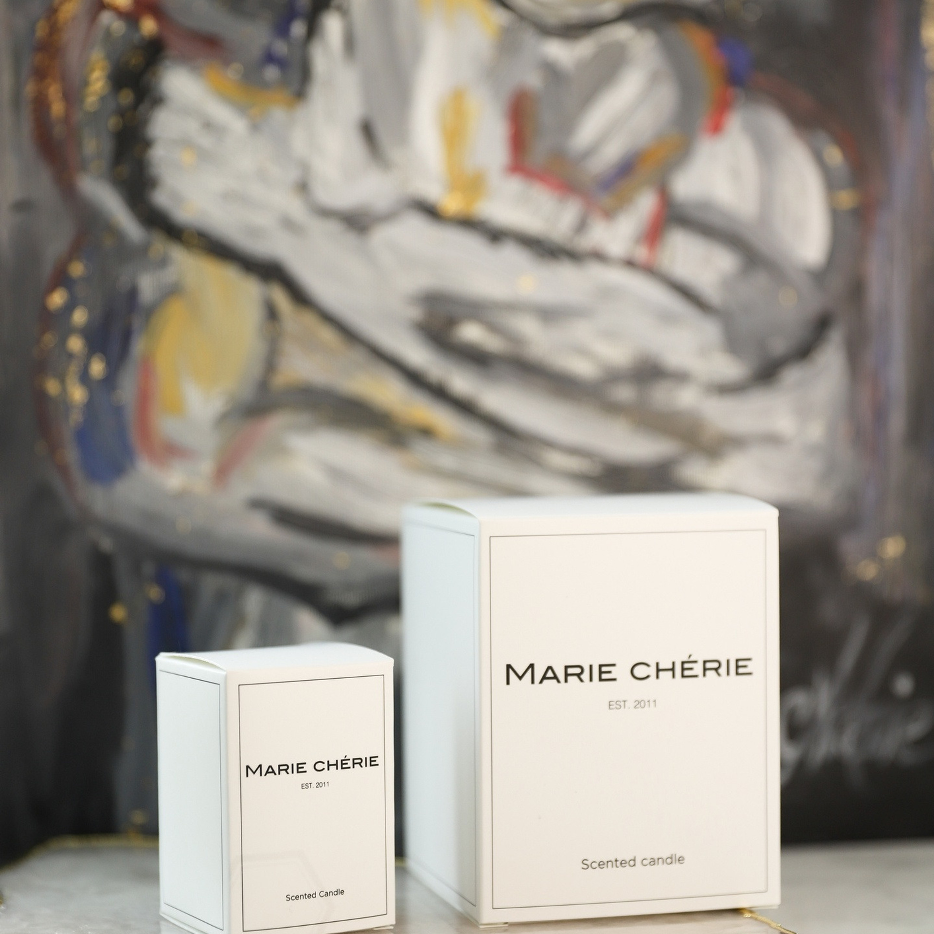 Свечи и спреи. ФОТОГРАФ ОКСАНА БРЭДШОУ