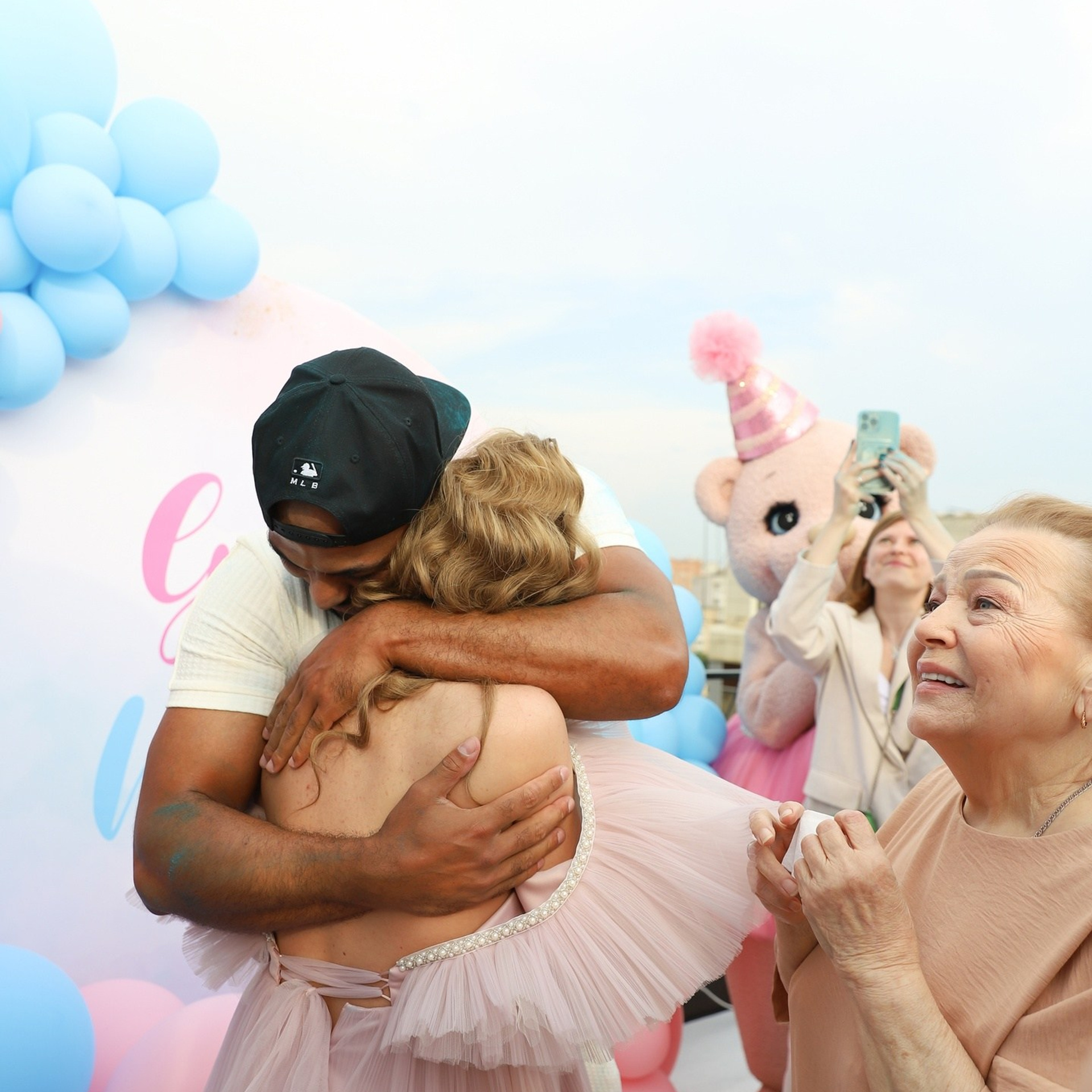 Дом 2: Юлия Ефременкова — Гендер пати в 2022 году. ФОТОГРАФ ОКСАНА БРЭДШОУ