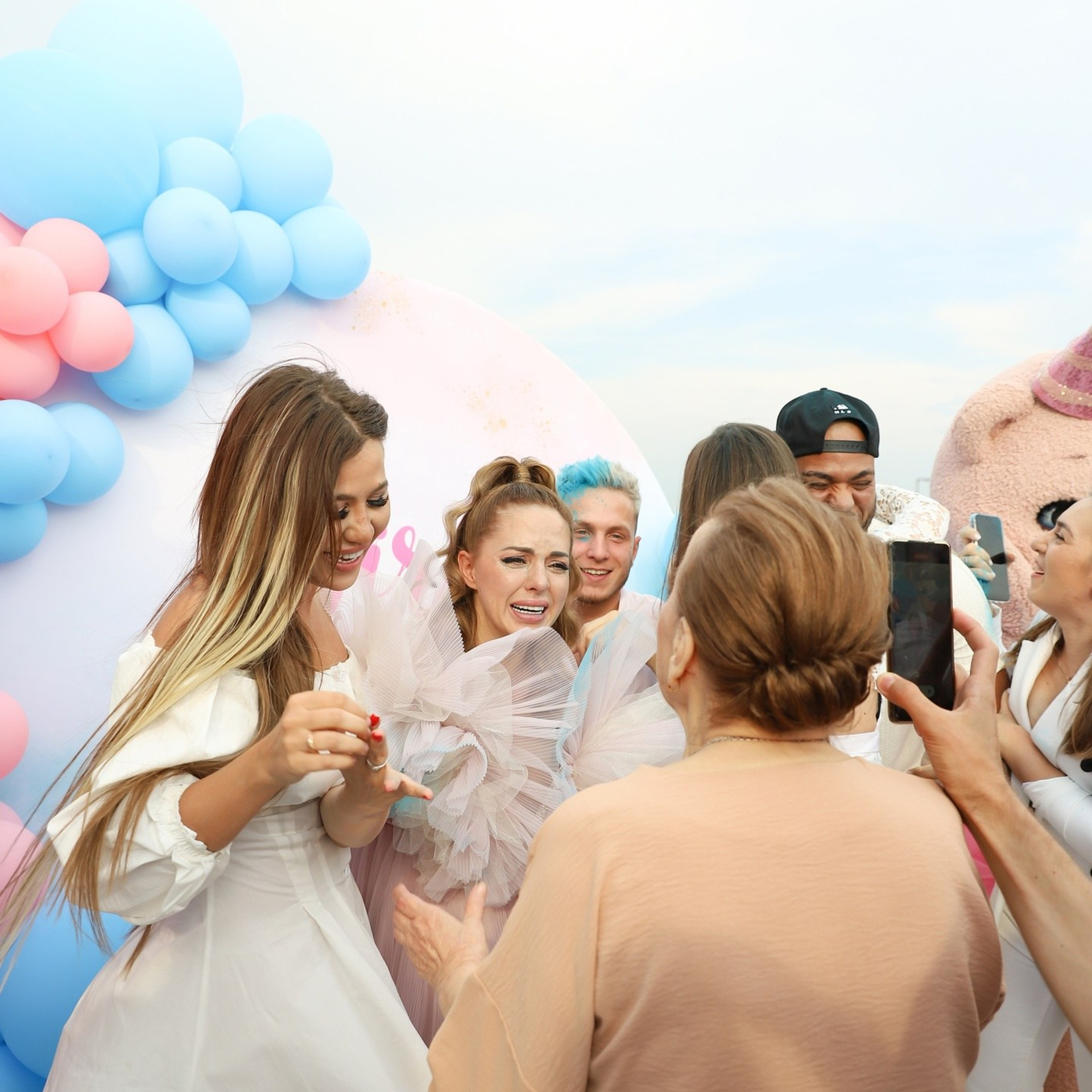 Дом 2: Юлия Ефременкова — Гендер пати в 2022 году. ФОТОГРАФ ОКСАНА БРЭДШОУ