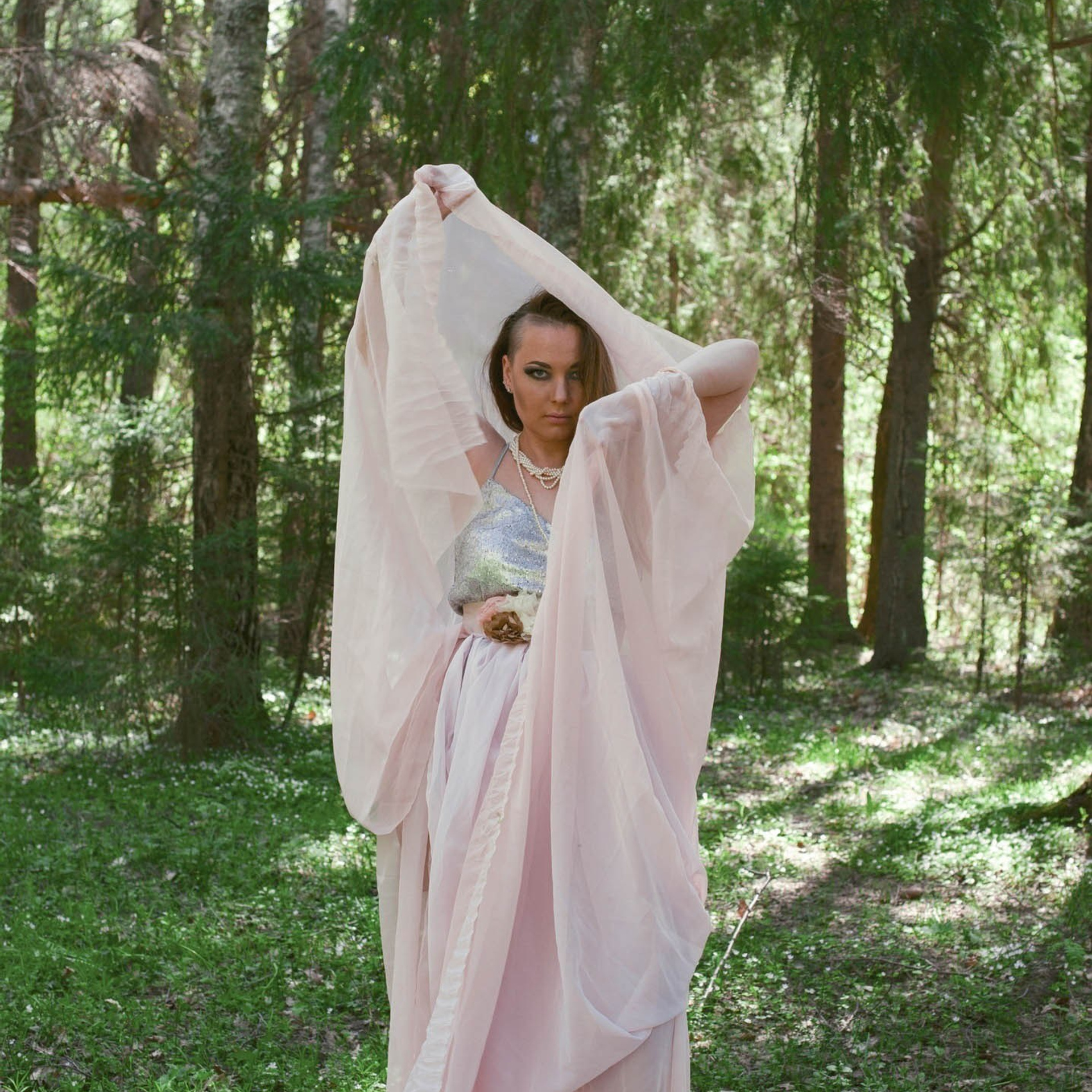 Сказка в лесу (май 2018). ФОТОГРАФ ОКСАНА БРЭДШОУ