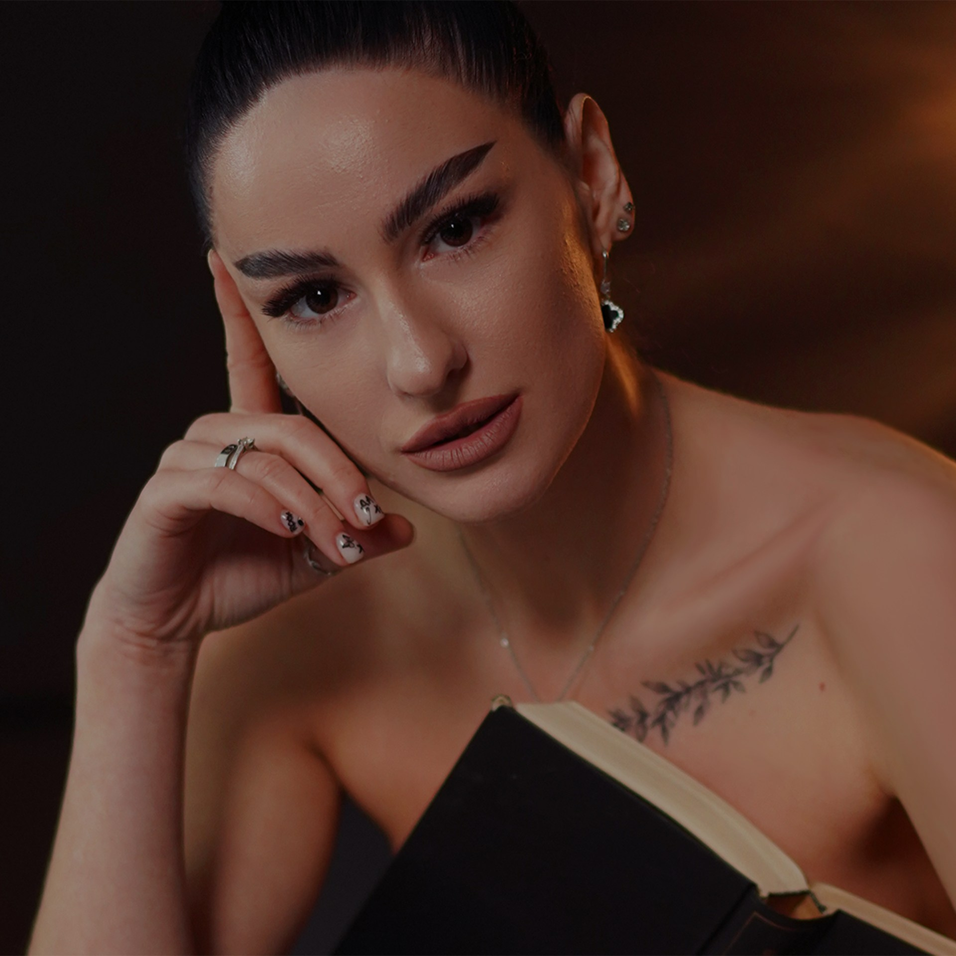 Женский портрет