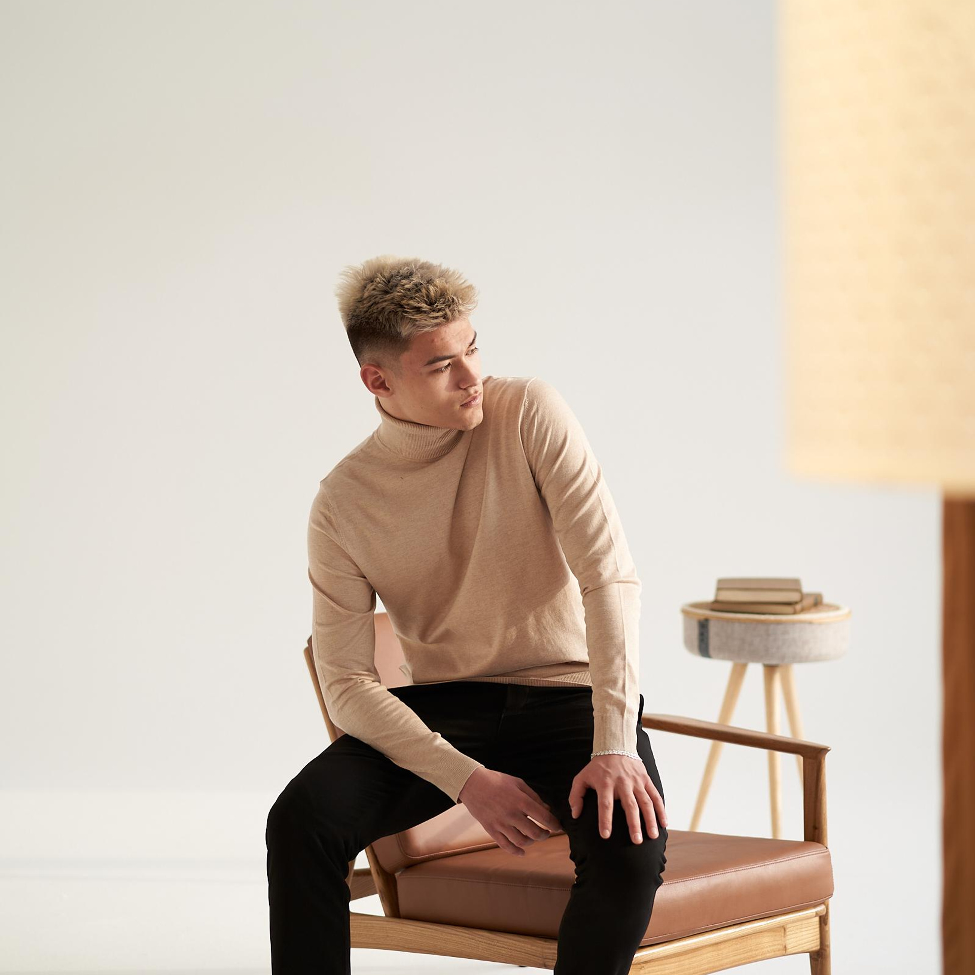 АНУАР. OMIRBEK Alibekivich | Фотограф-ретушер