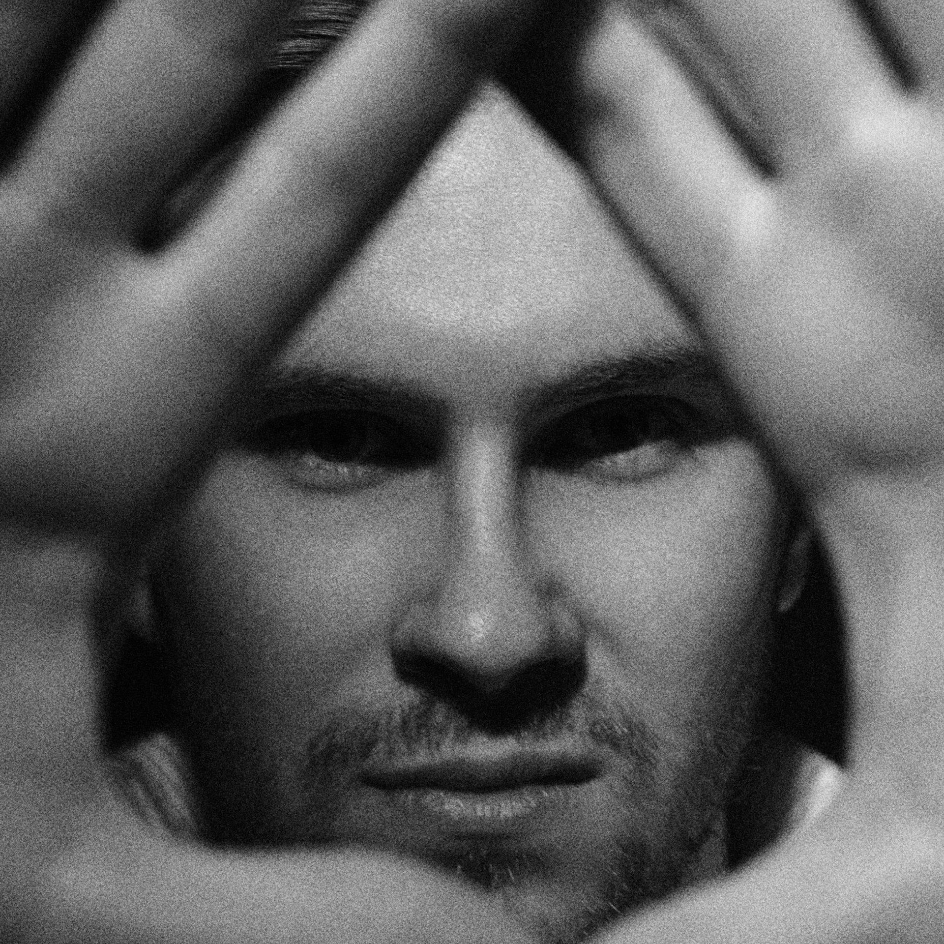 МУЖСКОЙ ПОРТРЕТ