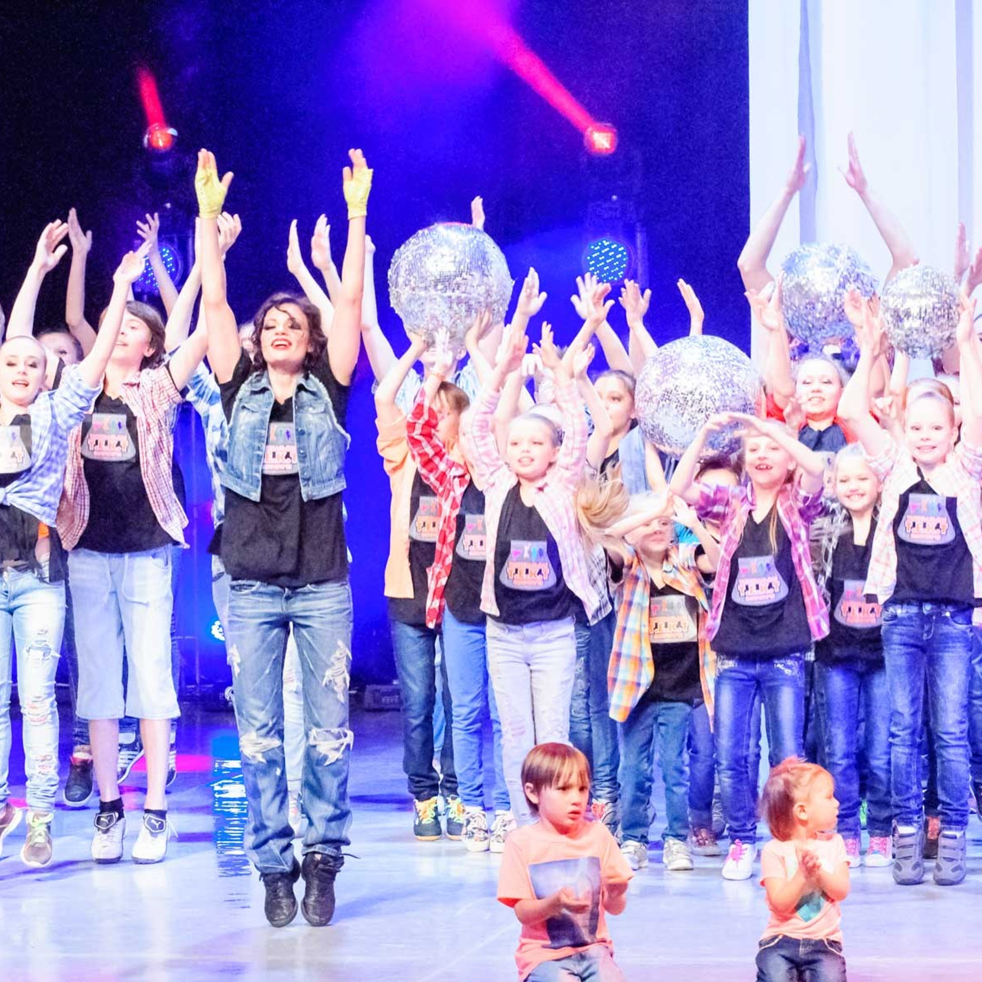 МАЙ 2015 (Юбилей Е.Т.). Взгляд через объектив