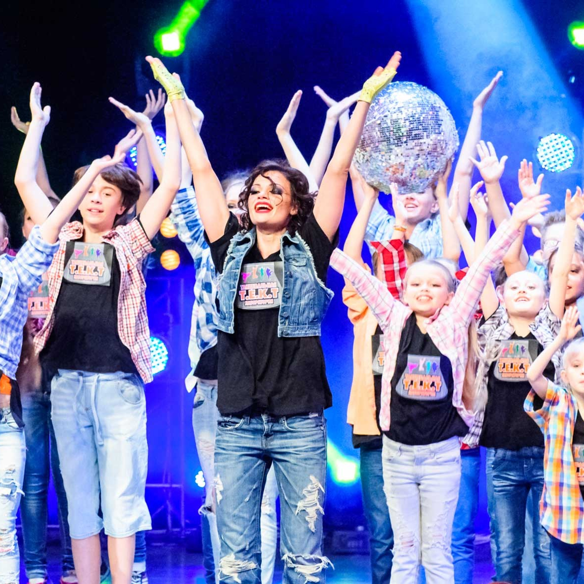 МАЙ 2015 (Юбилей Е.Т.). Взгляд через объектив