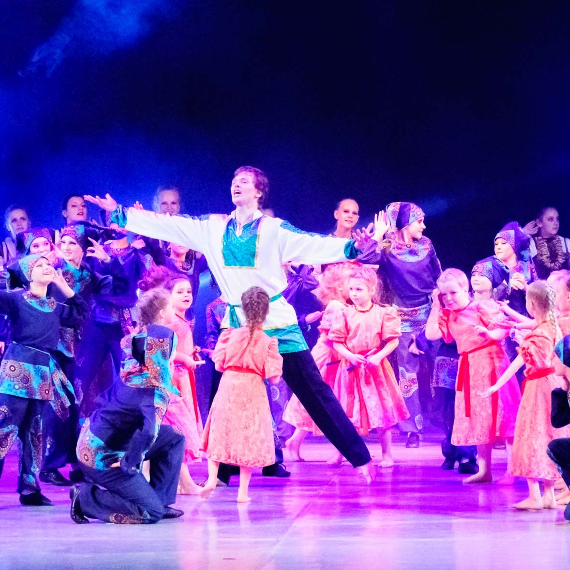 МАЙ 2015 (Юбилей Е.Т.). Взгляд через объектив