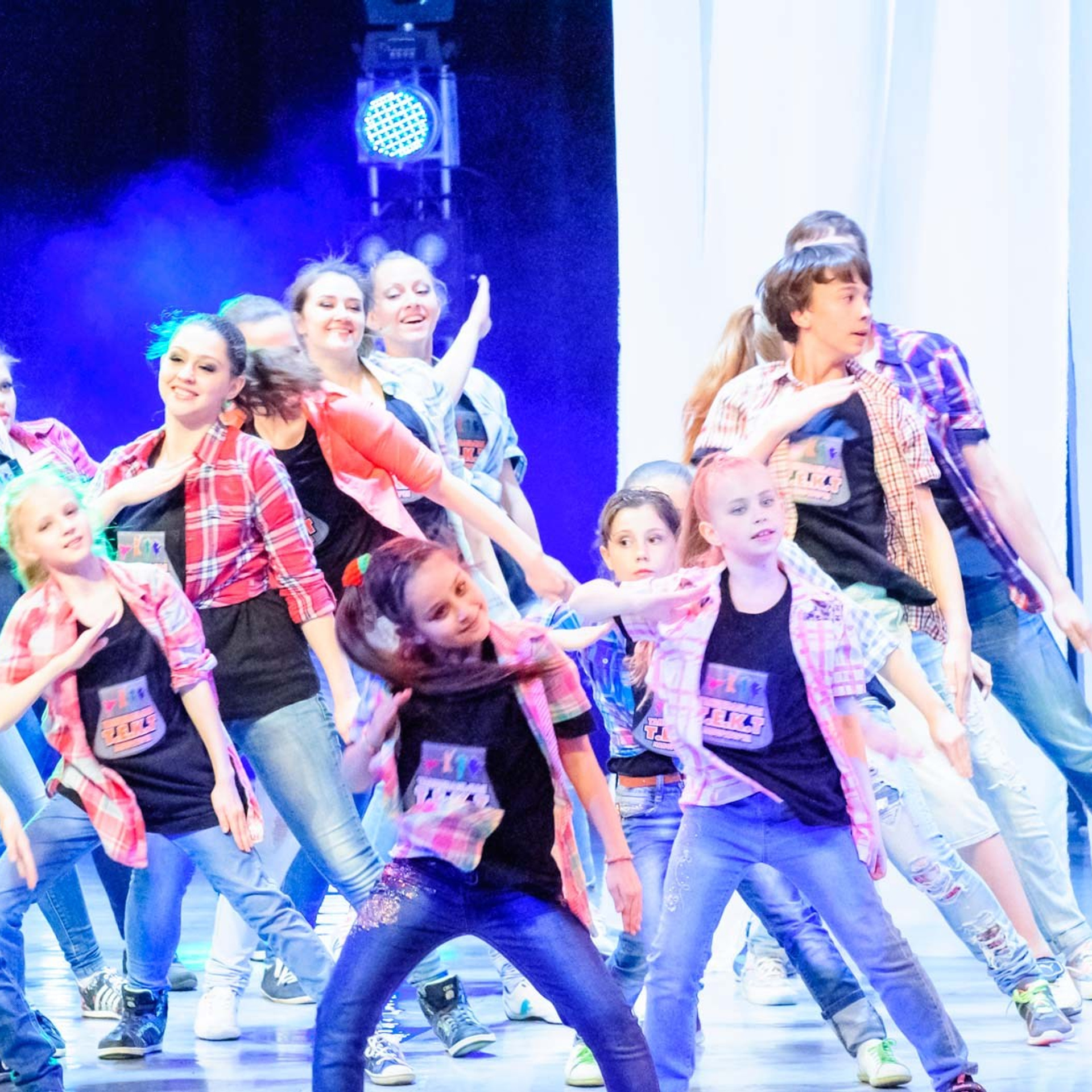 МАЙ 2015 (Юбилей Е.Т.). Взгляд через объектив