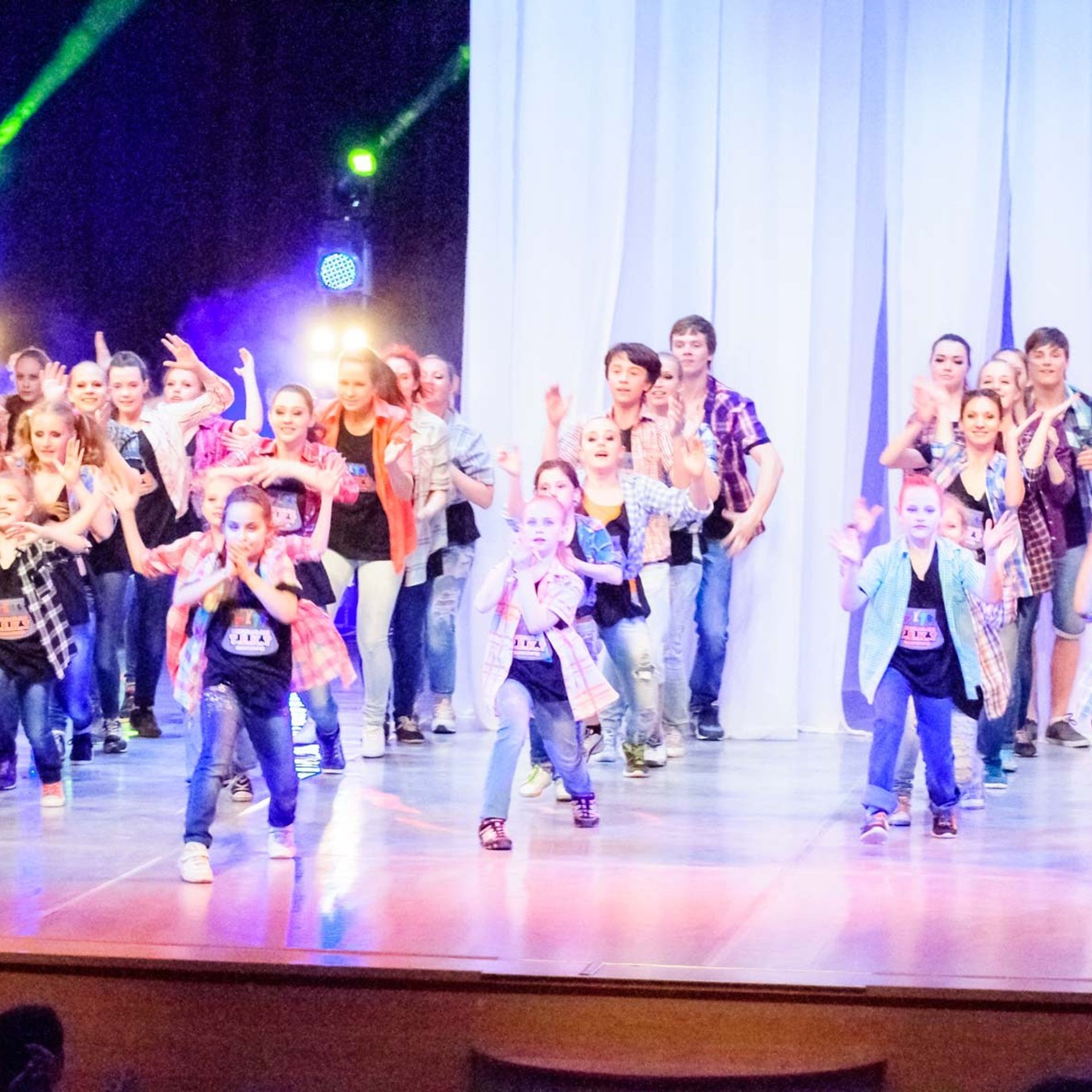 МАЙ 2015 (Юбилей Е.Т.). Взгляд через объектив