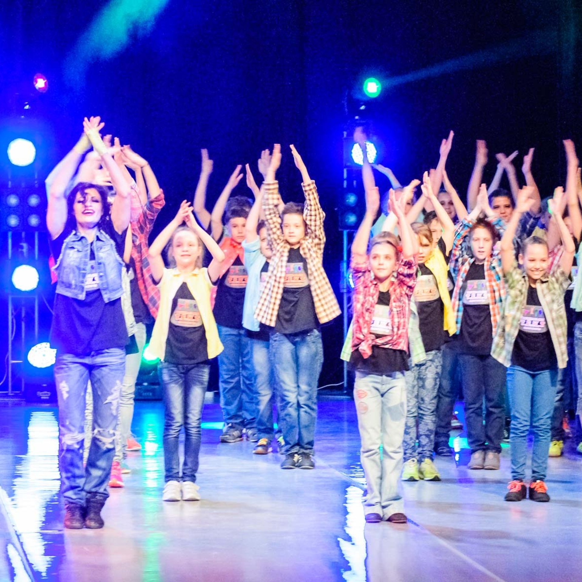 МАЙ 2015 (Юбилей Е.Т.). Взгляд через объектив