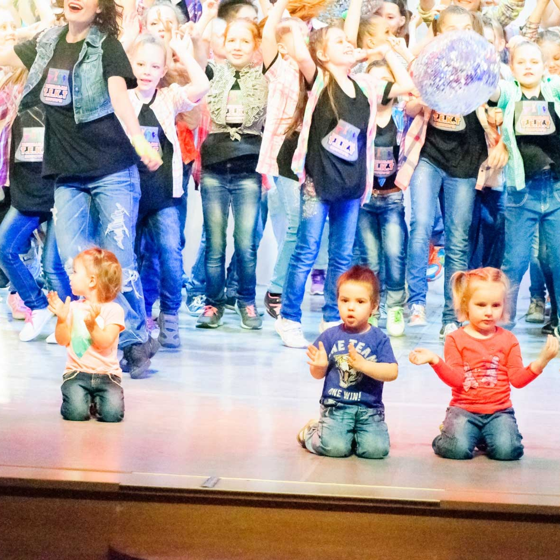 МАЙ 2015 (Юбилей Е.Т.). Взгляд через объектив