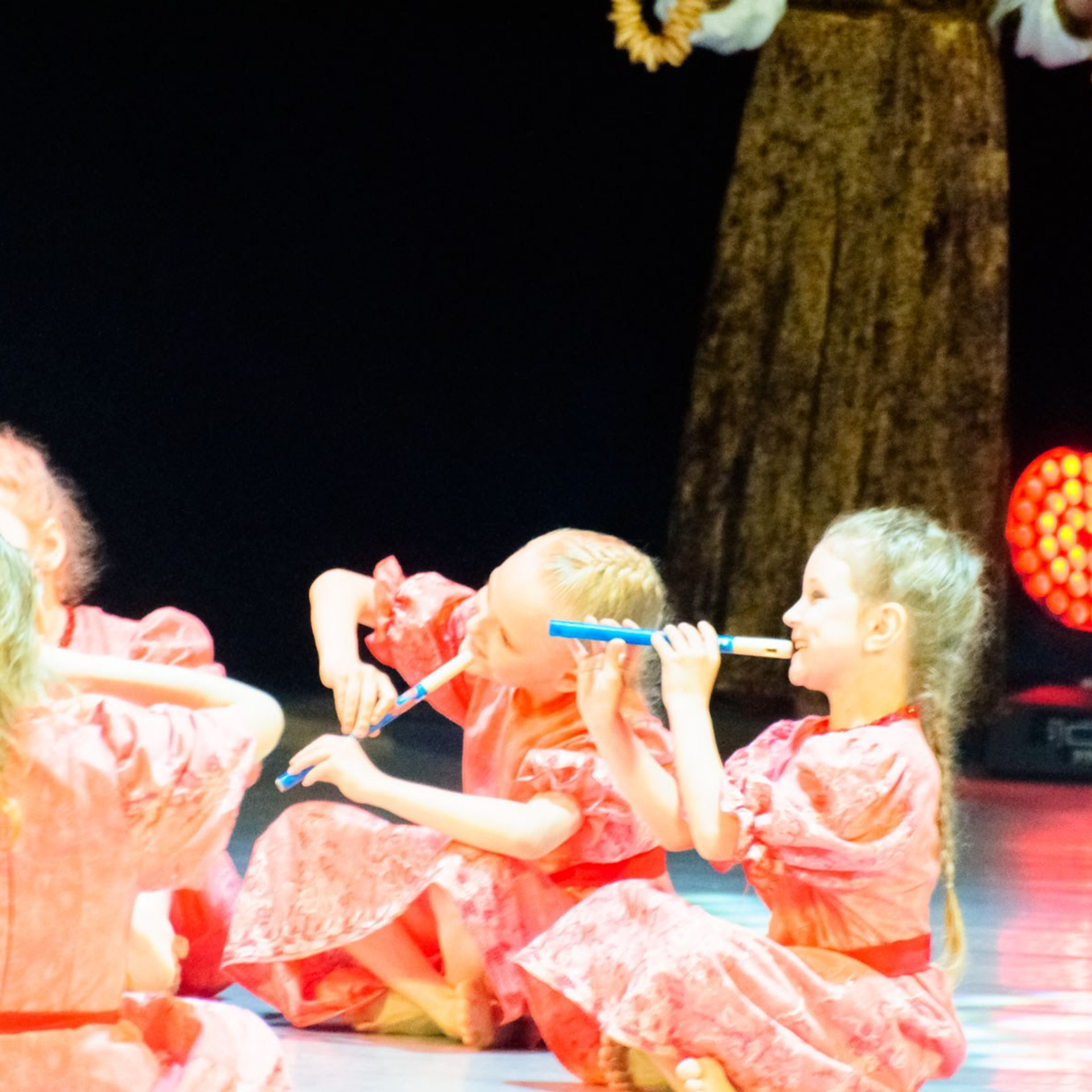 МАЙ 2015 (Юбилей Е.Т.). Взгляд через объектив