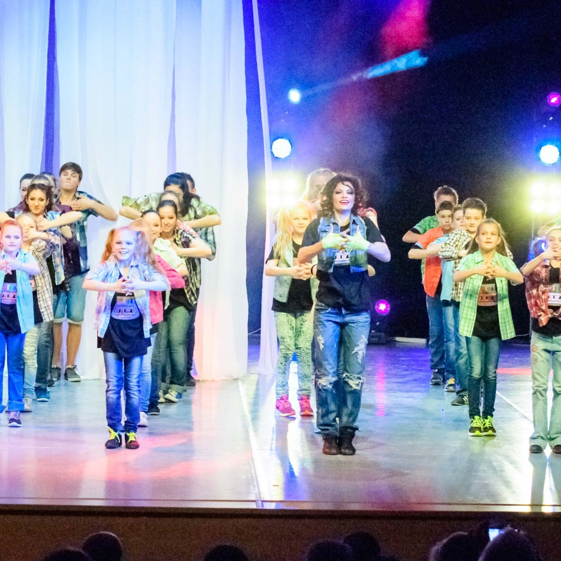 МАЙ 2015 (Юбилей Е.Т.). Взгляд через объектив