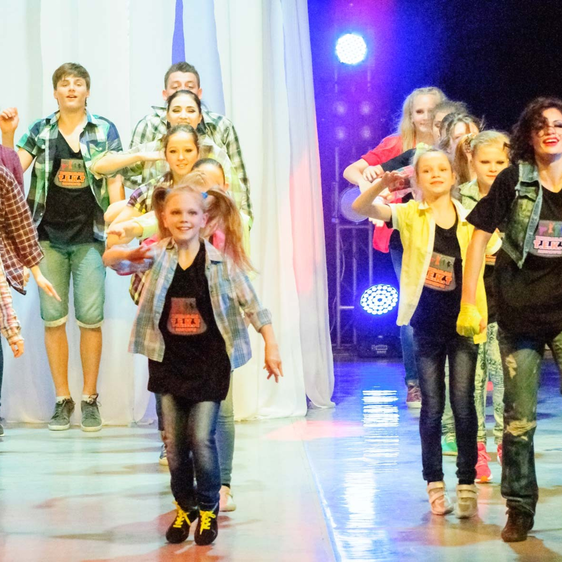 МАЙ 2015 (Юбилей Е.Т.). Взгляд через объектив