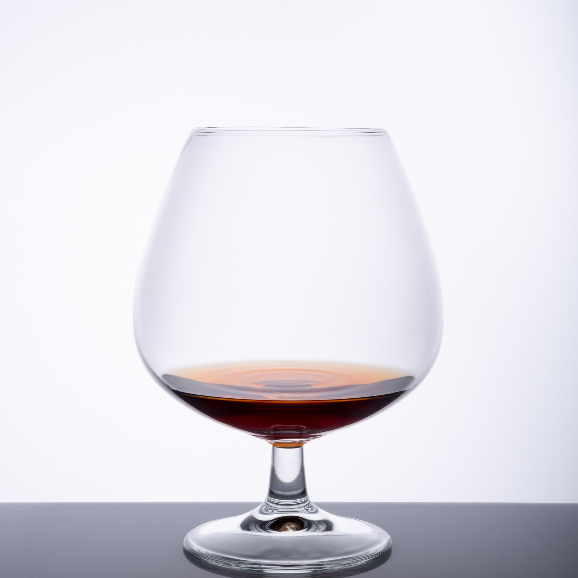 Привет, меня зовут Прохор. Сайт предметного и семейного фотографа