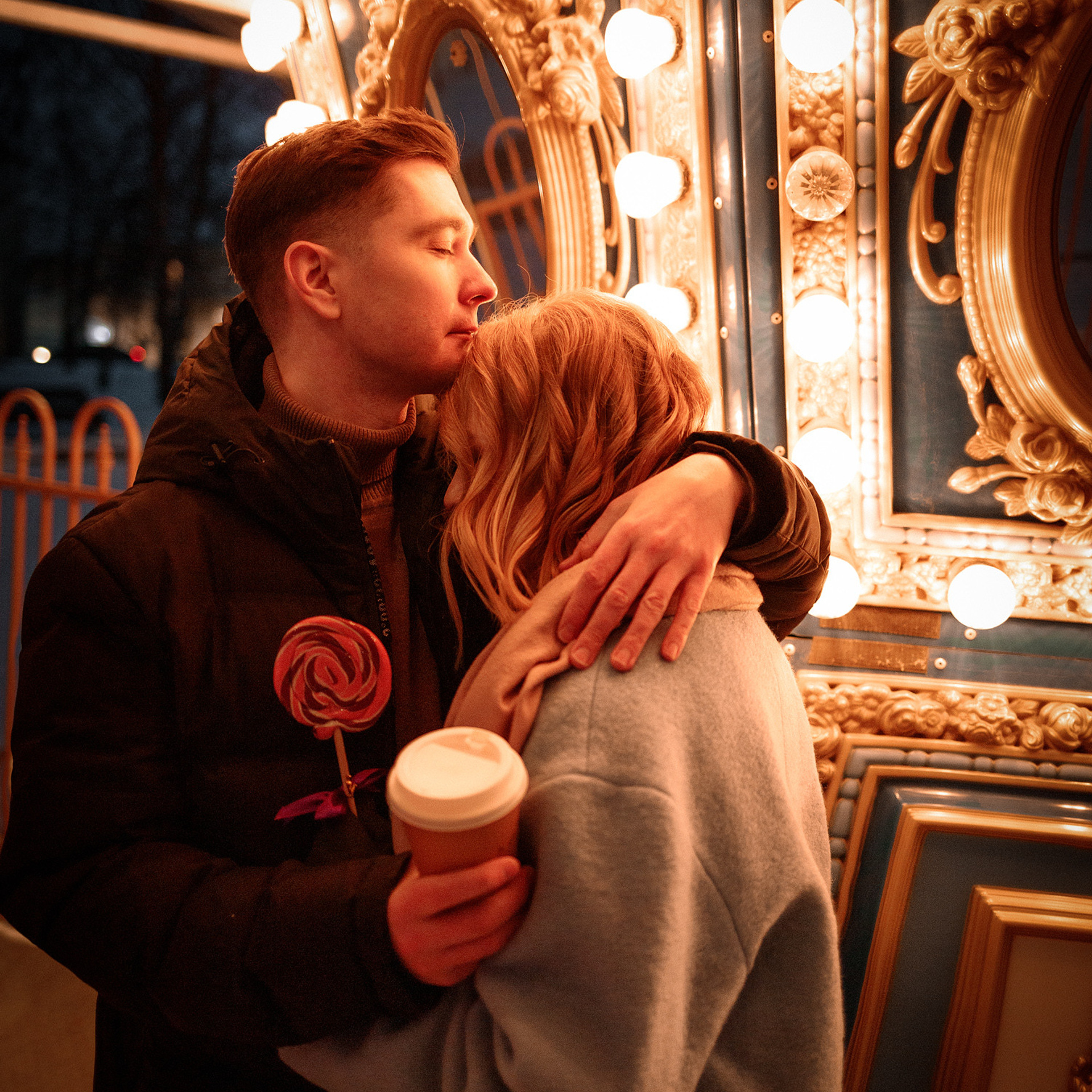 Настя и Саша