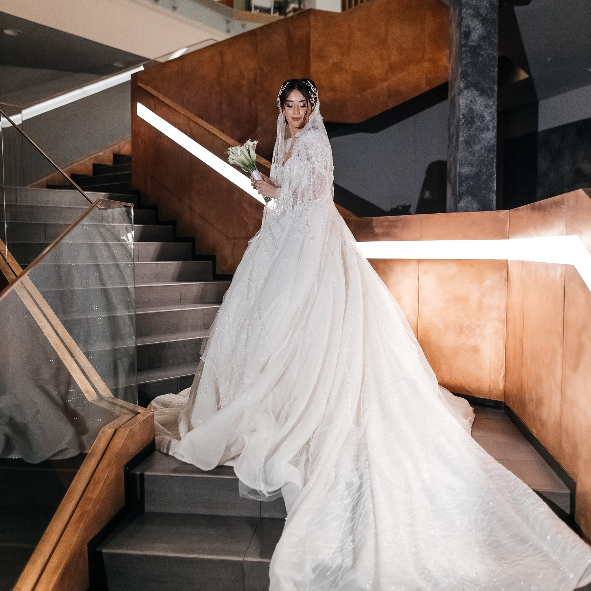 Фотограф на свадьбу в Нижнем Тагил и Екатеринбург. Свадьба в Demidov Plaza