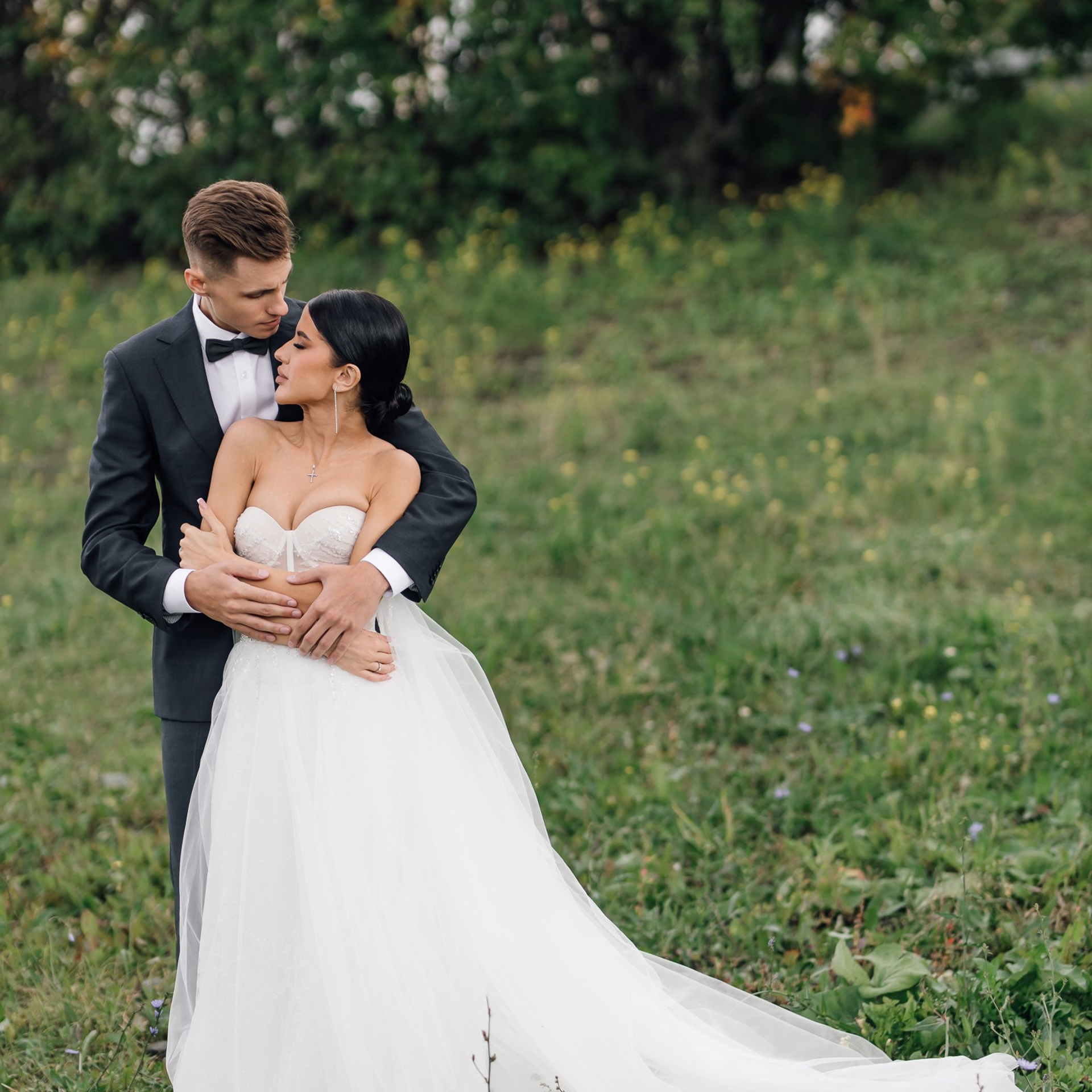 Фотограф на свадьбу в Нижнем Тагил и Екатеринбург. Серёдкина Виктория. Профессиональная свадебная фотосъемка. Утро невесты, фотосессии на природе. 