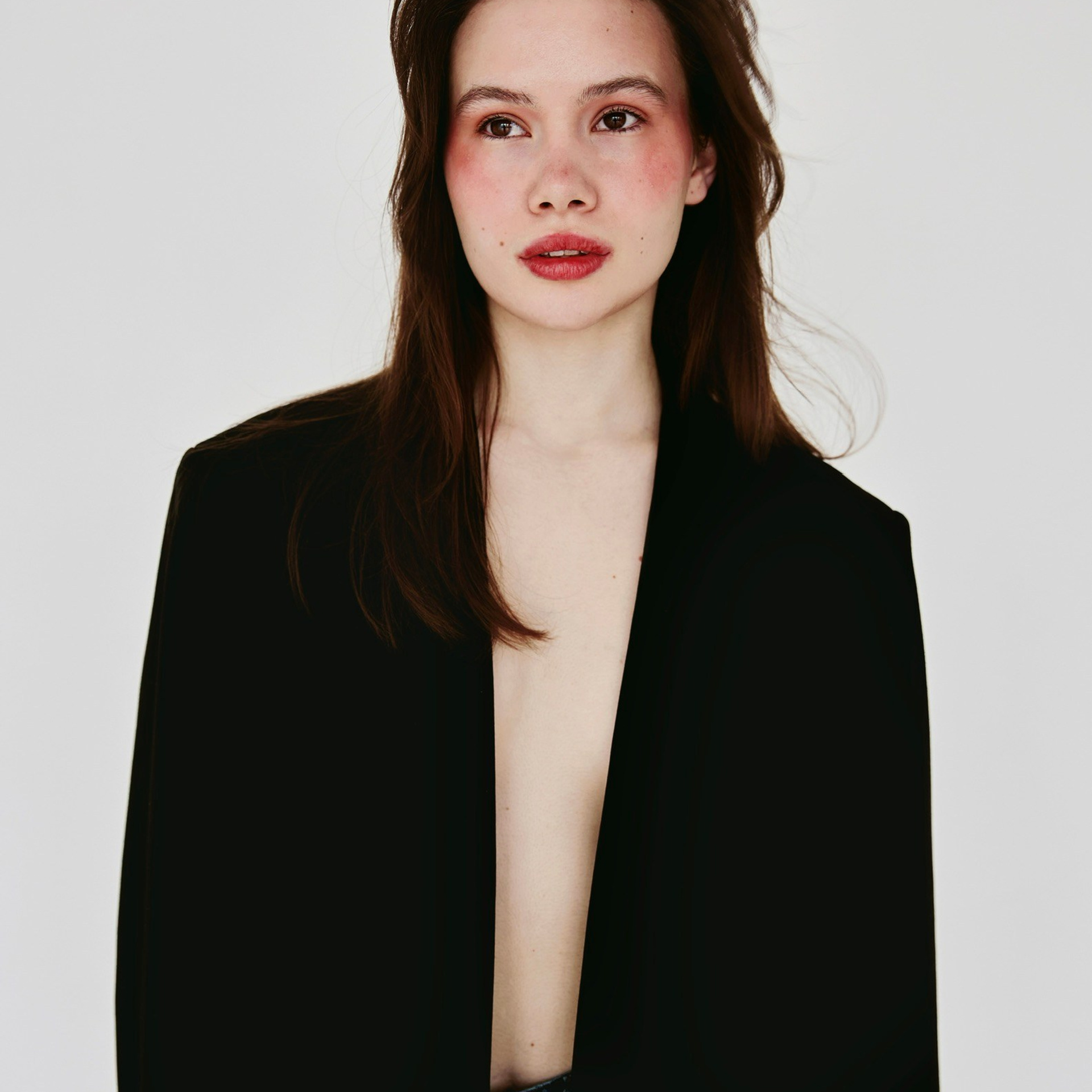 Анжела. Ваш фотограф в Екатеринбурге Бурлакова Арина