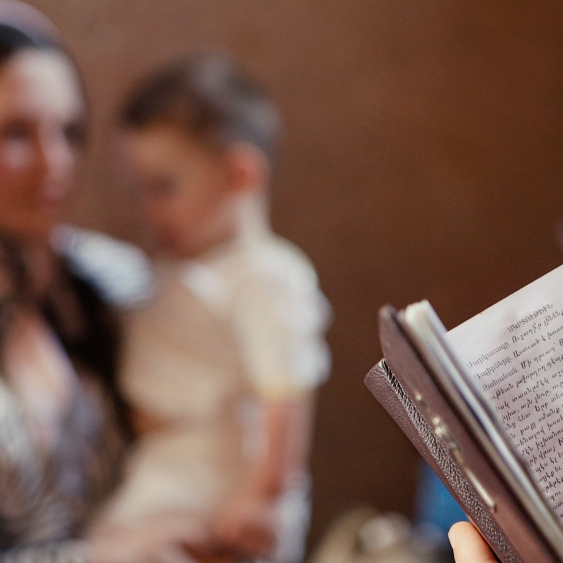 Таинство Крещения в Армянской церкви. Коммерческий фотограф Яна Беличенко Анапа Краснодарский край