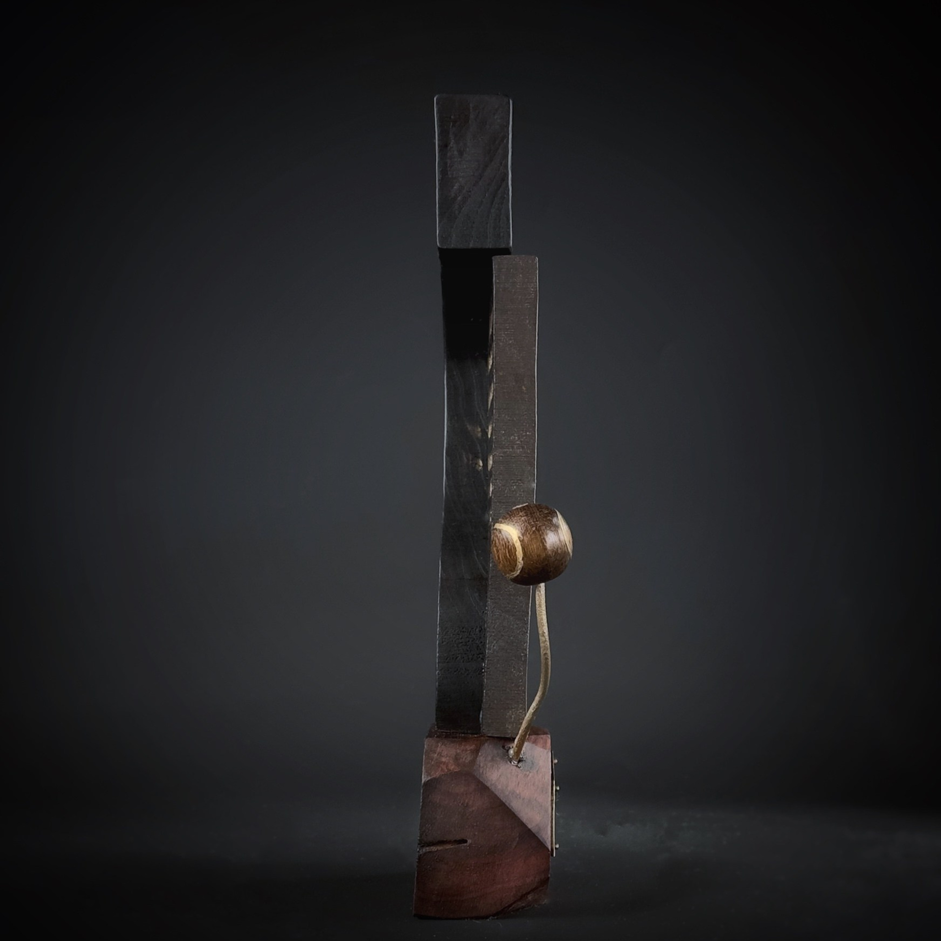 Duo-shift. Art Objects with Meaning | Contemporary Sculptures & Unique Collectible Design