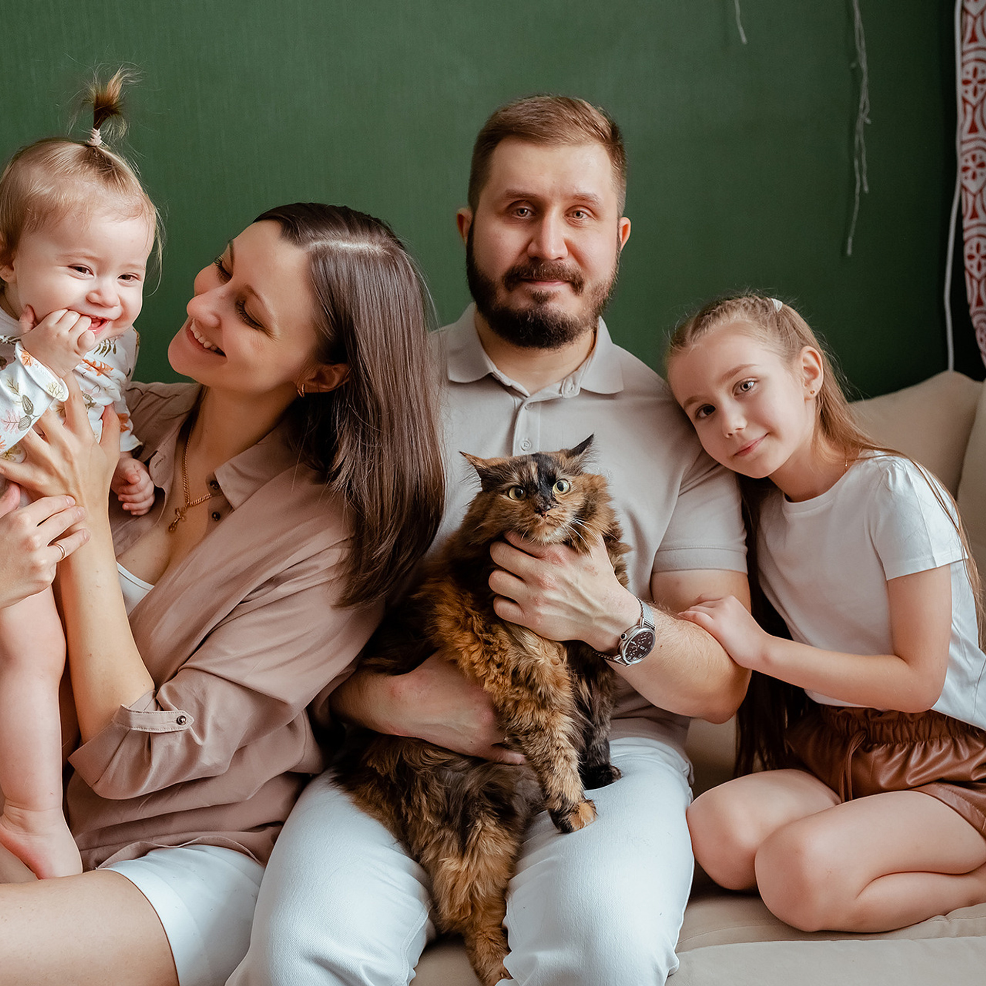 Вероника и&nbsp;семья_ДОМА