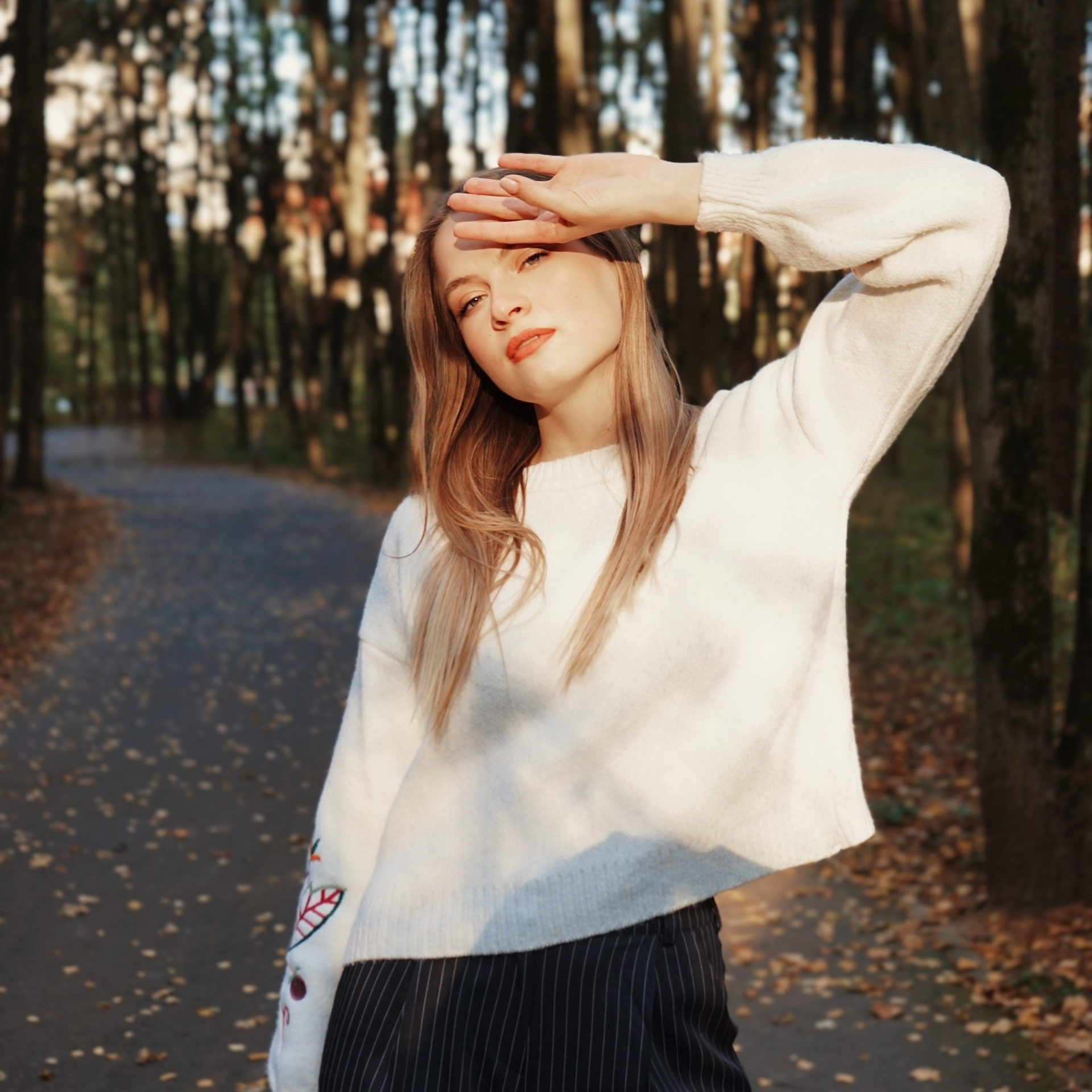 Анна, осенний парк.