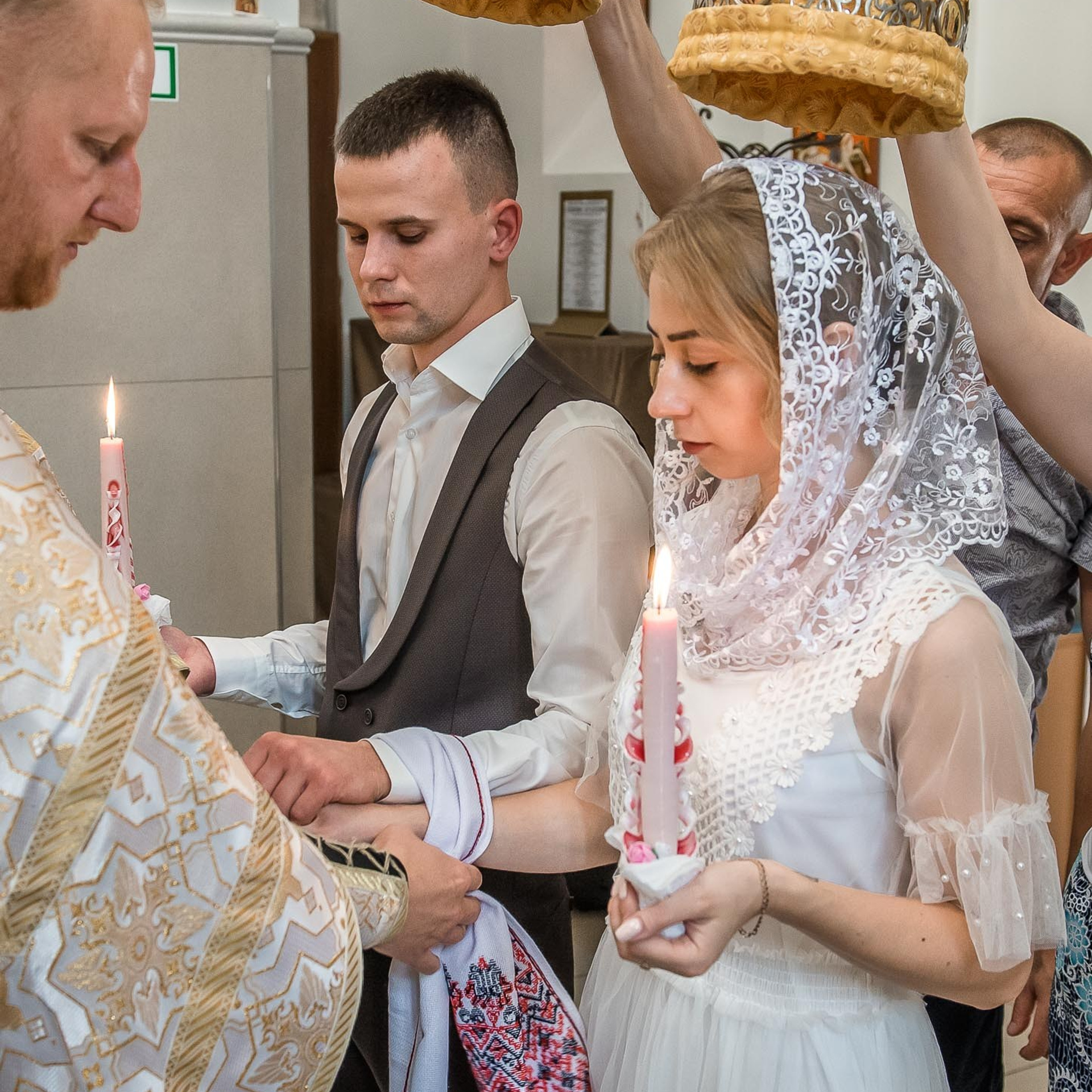 Венчание, крещение. Фотограф в Борисове видеосъемка Игорь Шушкевич