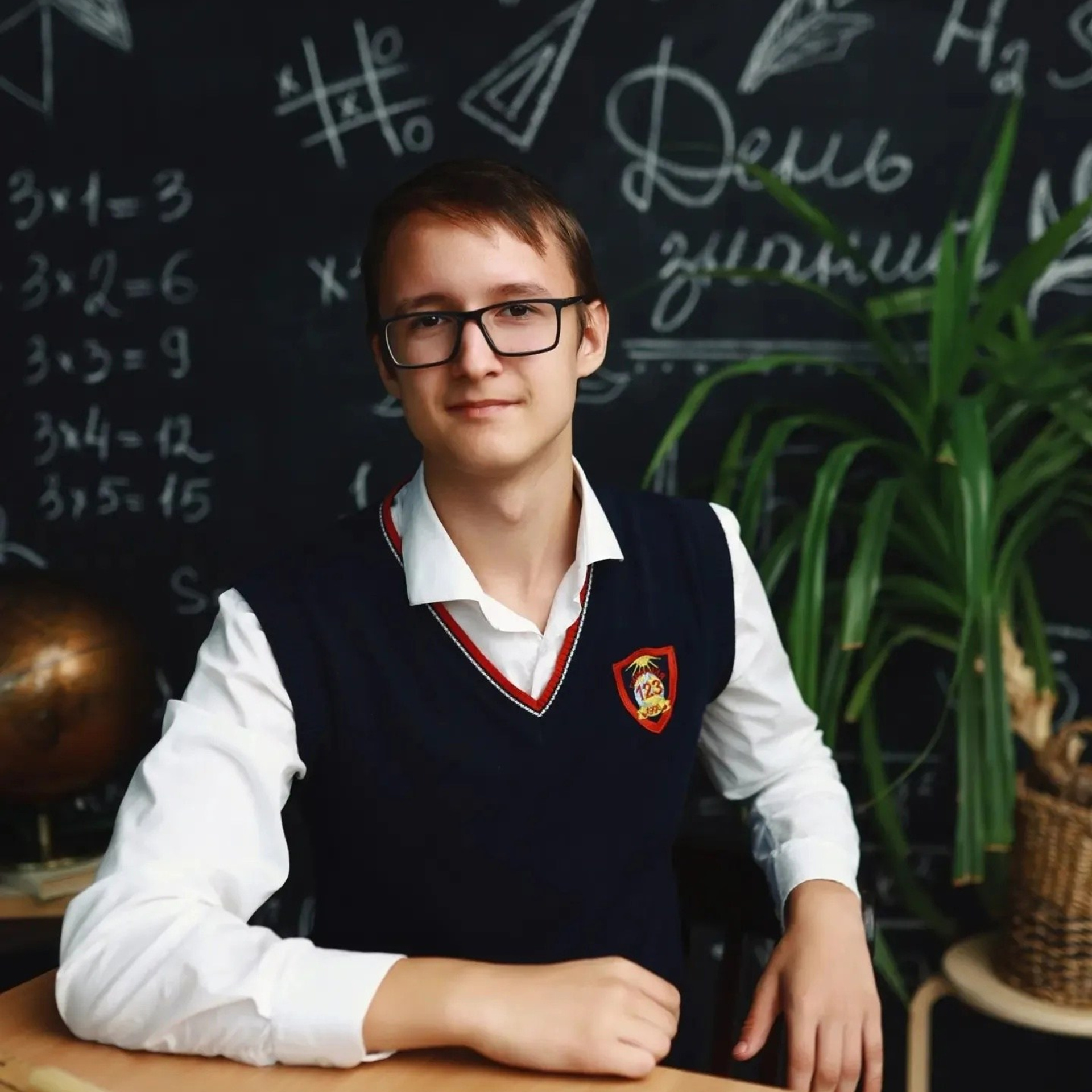 Выпускники 2025. Издательство выпускных альбомов МЕЛ в Барнауле