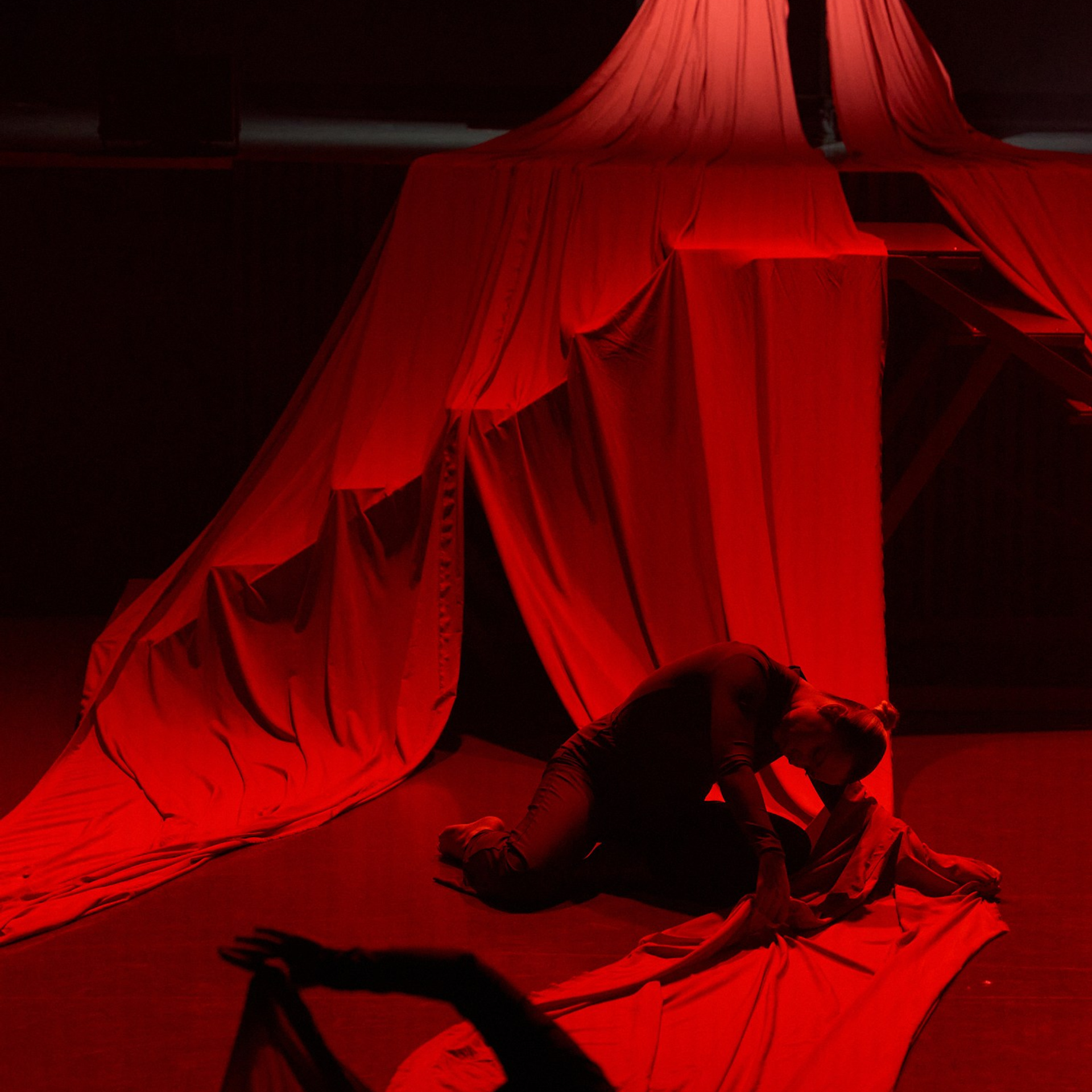 Спектакль «Да» МТБЦ Пилот. Александр Сазонов Красноярск