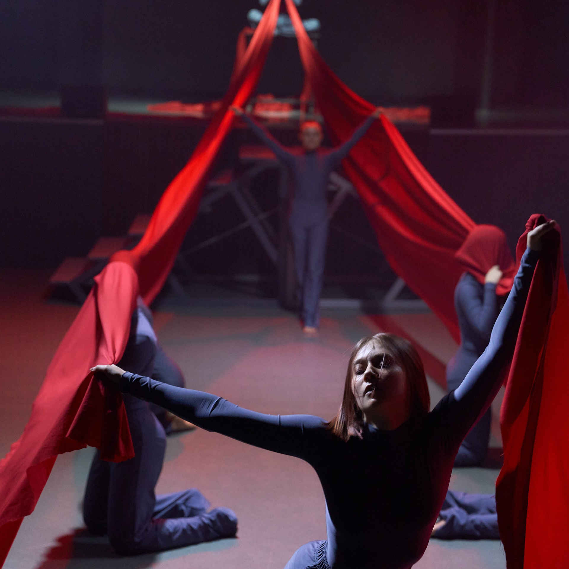 Спектакль «Да» МТБЦ Пилот. Александр Сазонов Красноярск