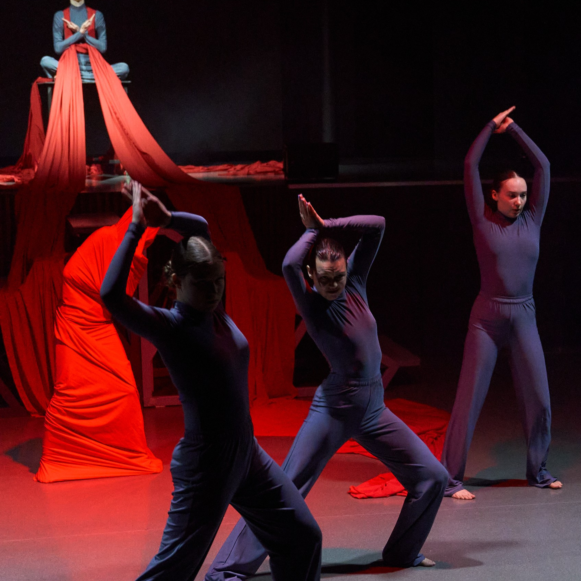 Спектакль «Да» МТБЦ Пилот. Александр Сазонов Красноярск