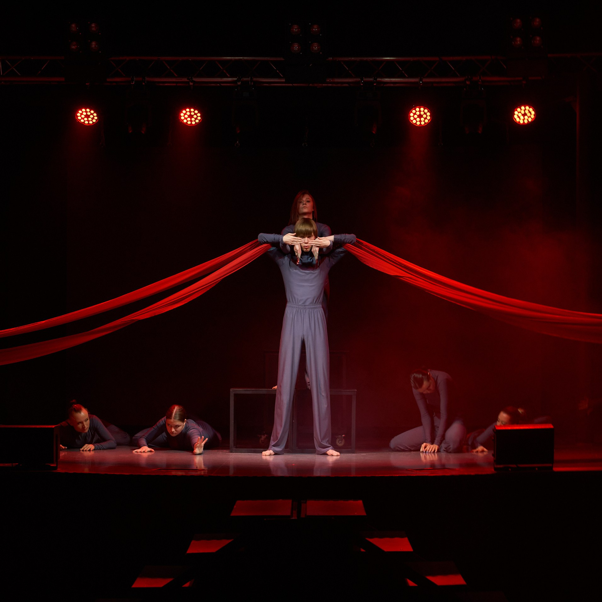 Спектакль «Да» МТБЦ Пилот. Александр Сазонов Красноярск