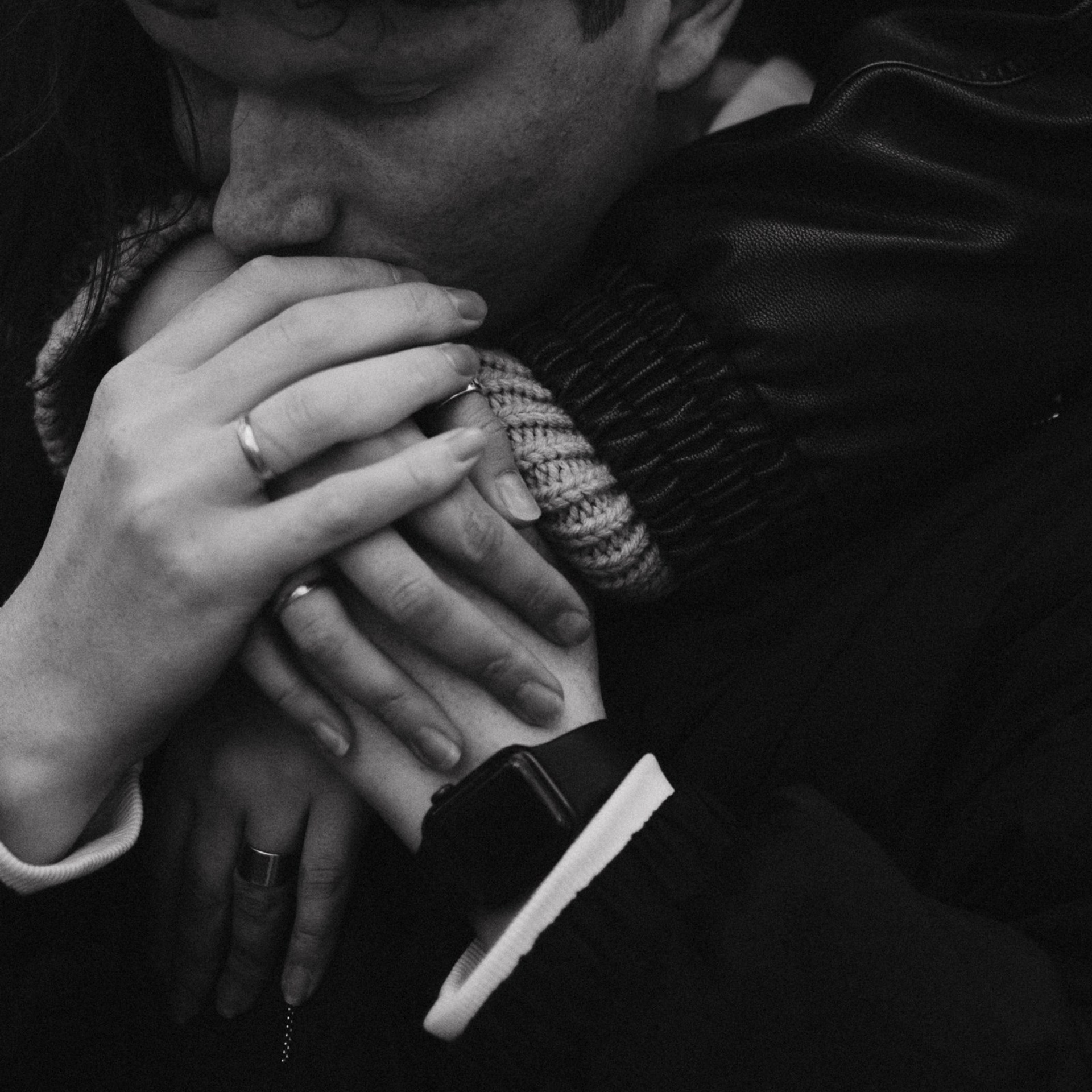 ВлюблятьсяЦеловаться. Фотограф Daria Wilner