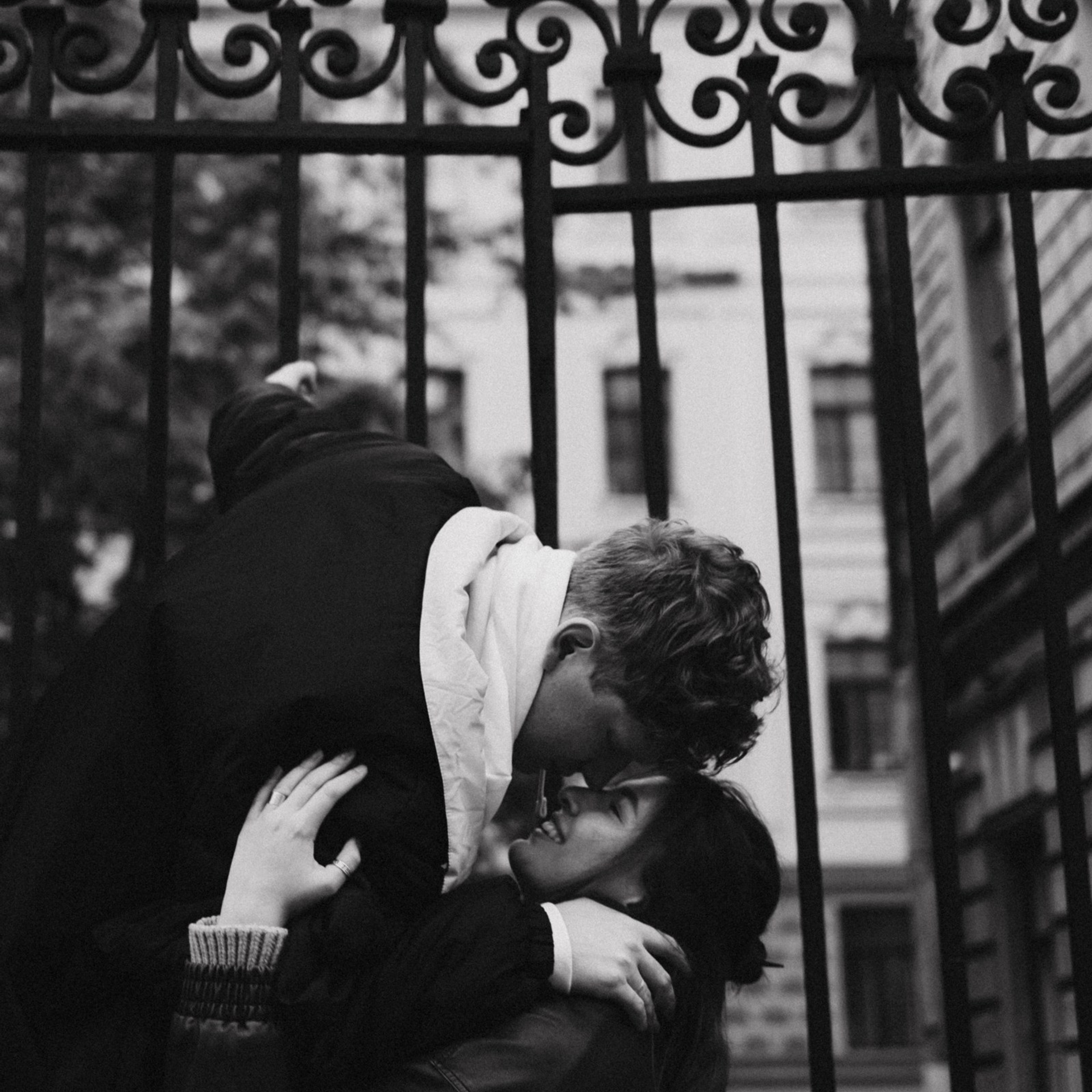 ВлюблятьсяЦеловаться. Фотограф Daria Wilner