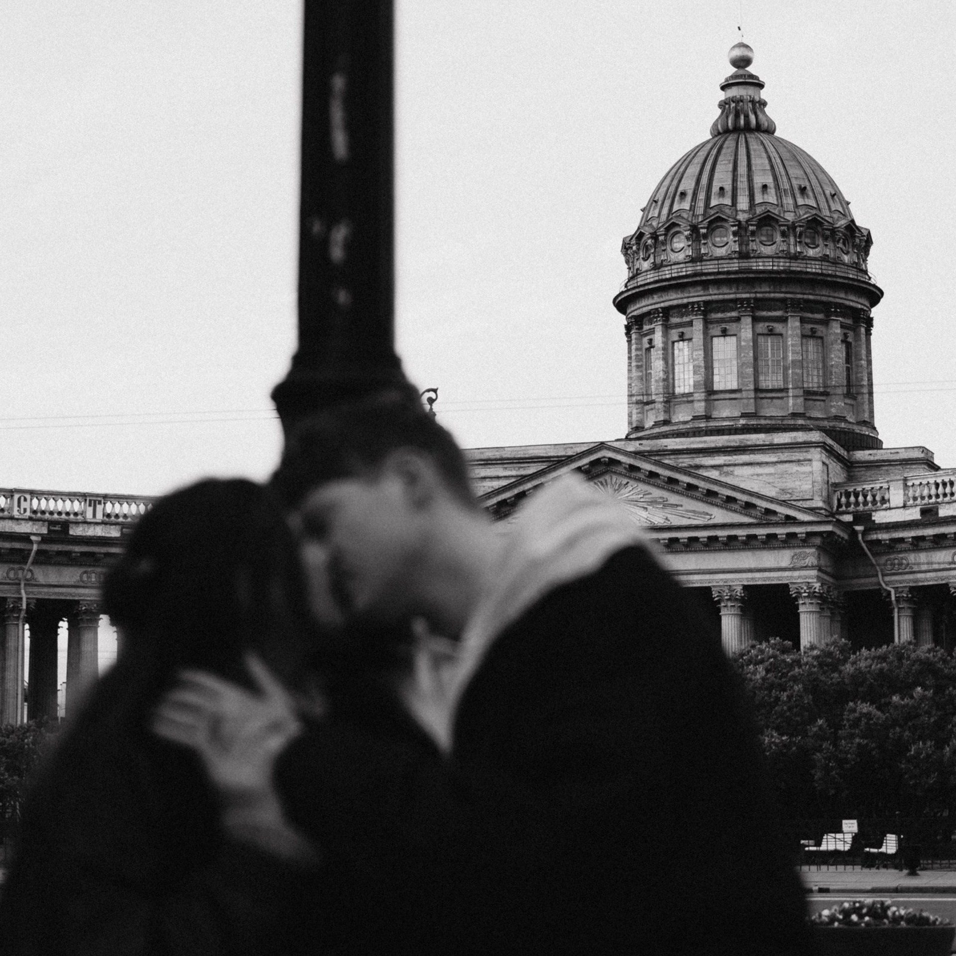 ВлюблятьсяЦеловаться. Фотограф Daria Wilner