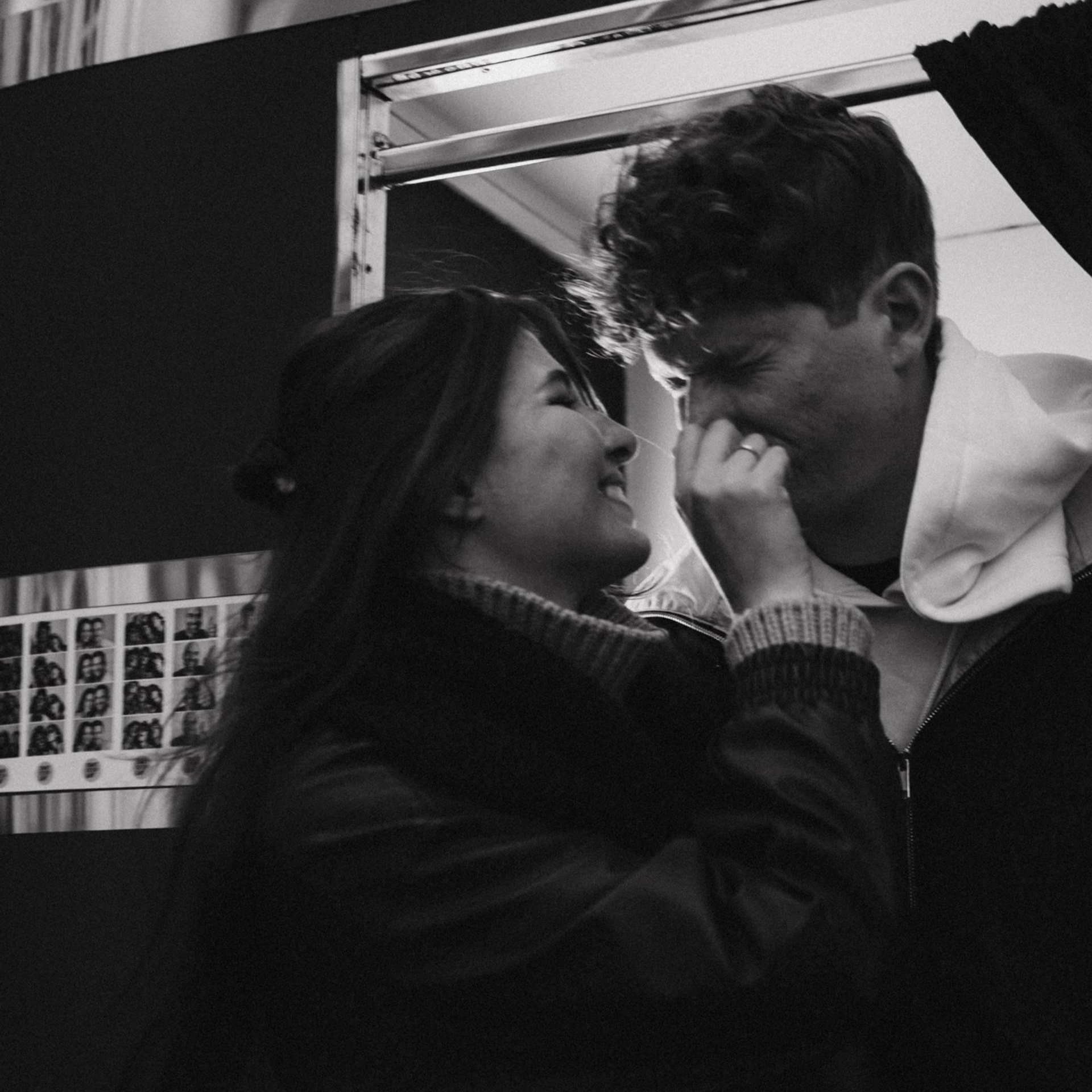 ВлюблятьсяЦеловаться. Фотограф Daria Wilner