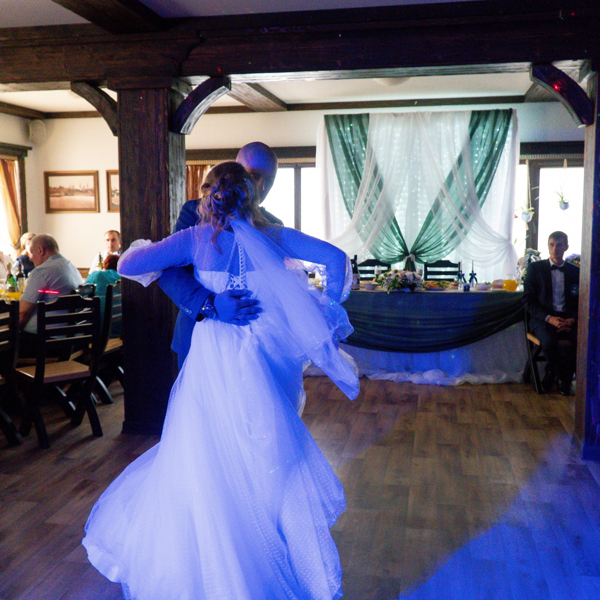 Отзывы о фотографах калуга, отзывы о свадебных фотографах калуга. Видеограф Алексей Жарков