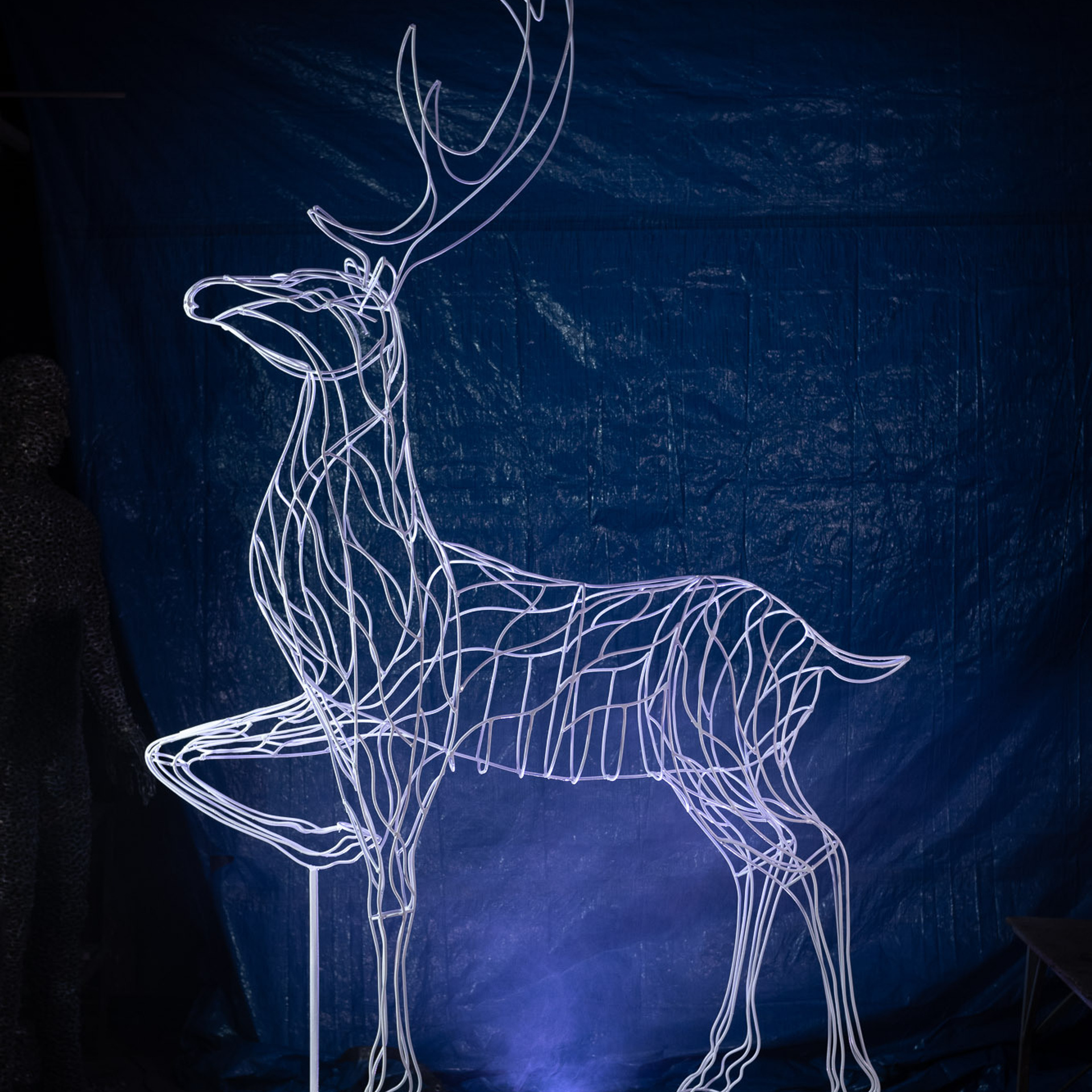 Фотосъемка в цеху скульптур из металла