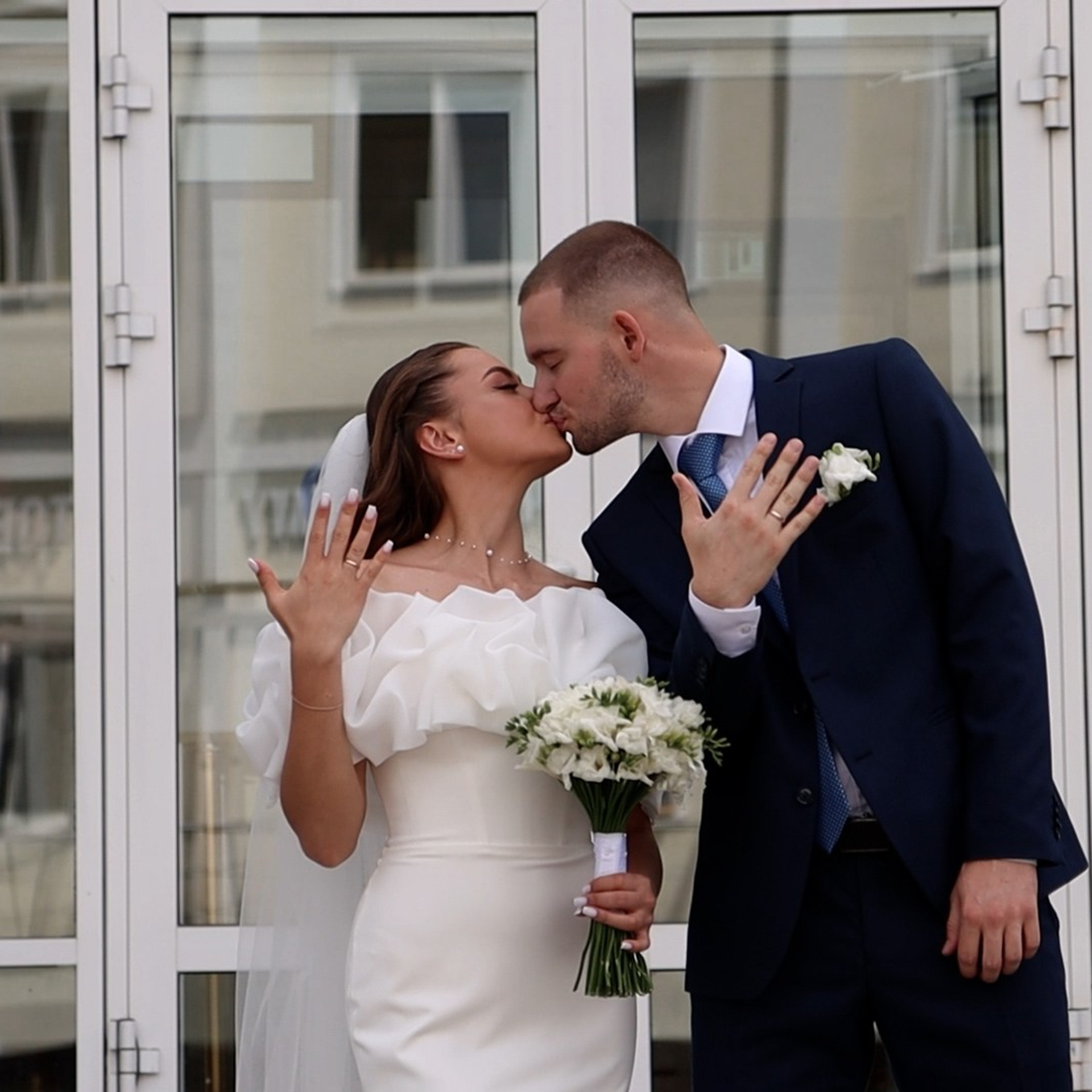 Анастасия & Даниил | ВДНХ. Видеограф в Москве Анна Трошина