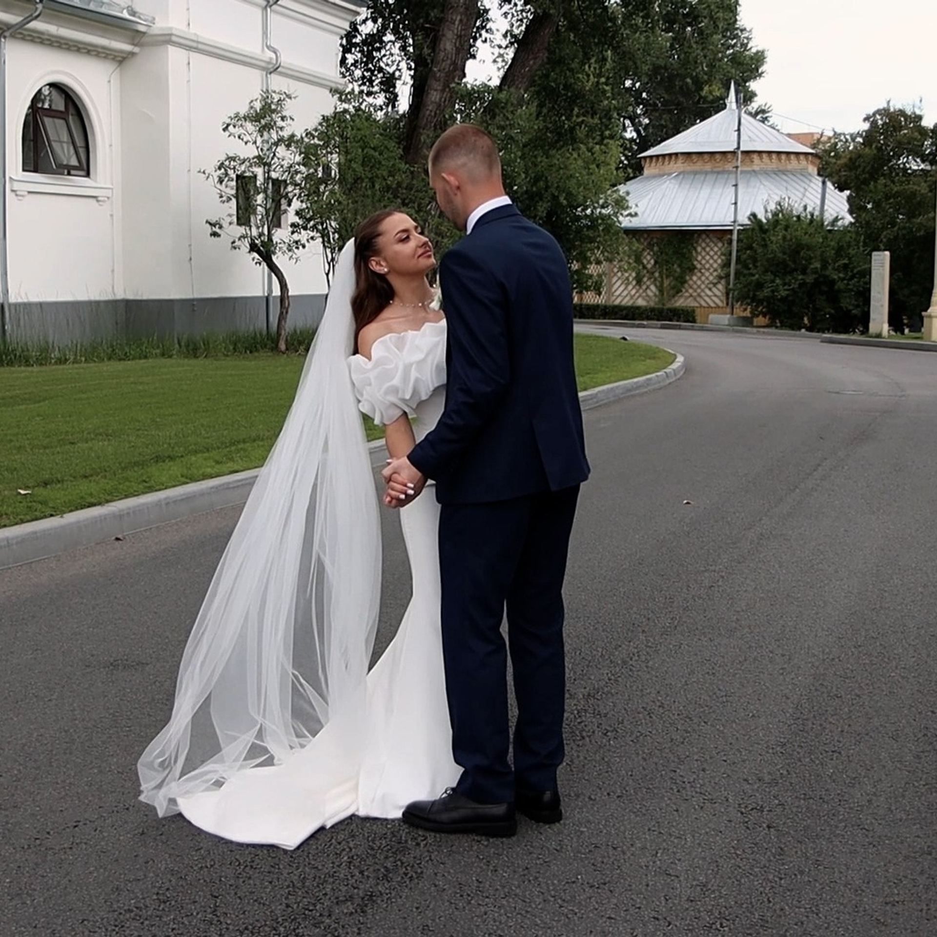 Анастасия & Даниил | ВДНХ. Видеограф в Москве Анна Трошина