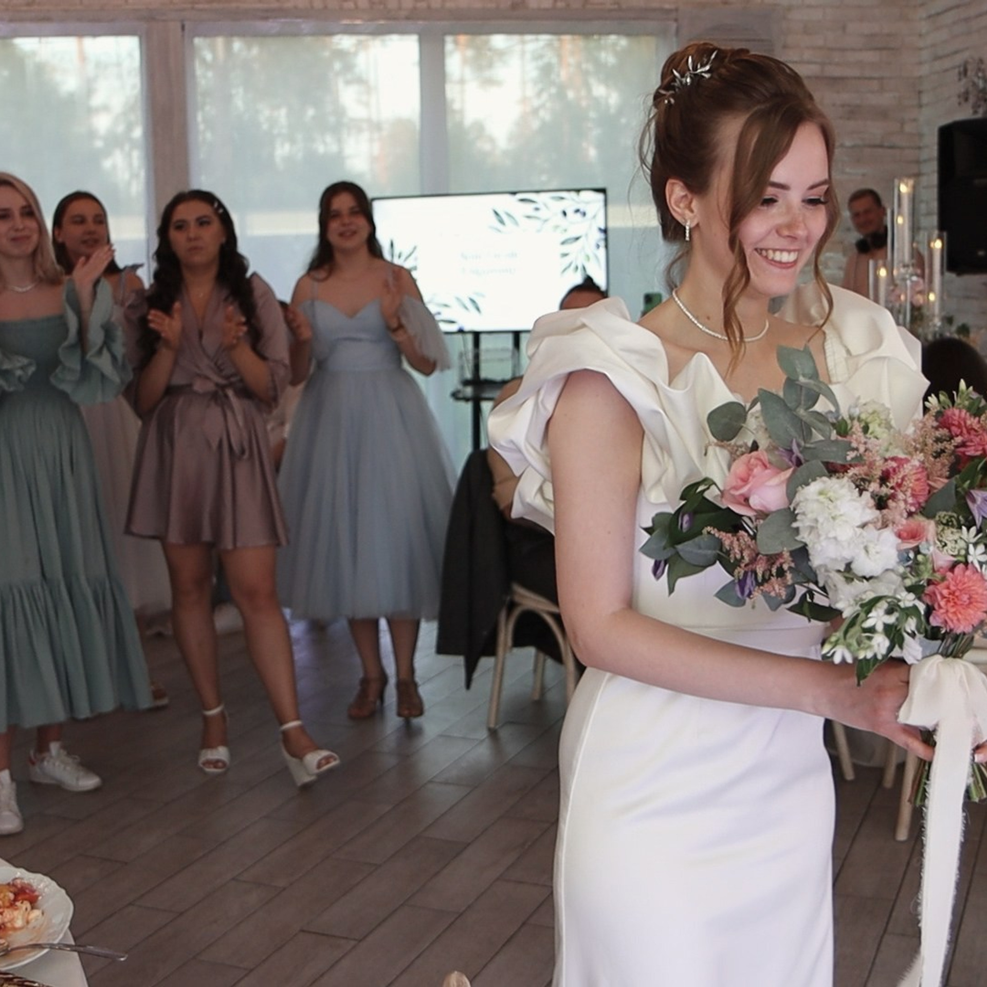 Анастасия & Владимир | Дом у леса. Видеограф в Москве Анна Трошина