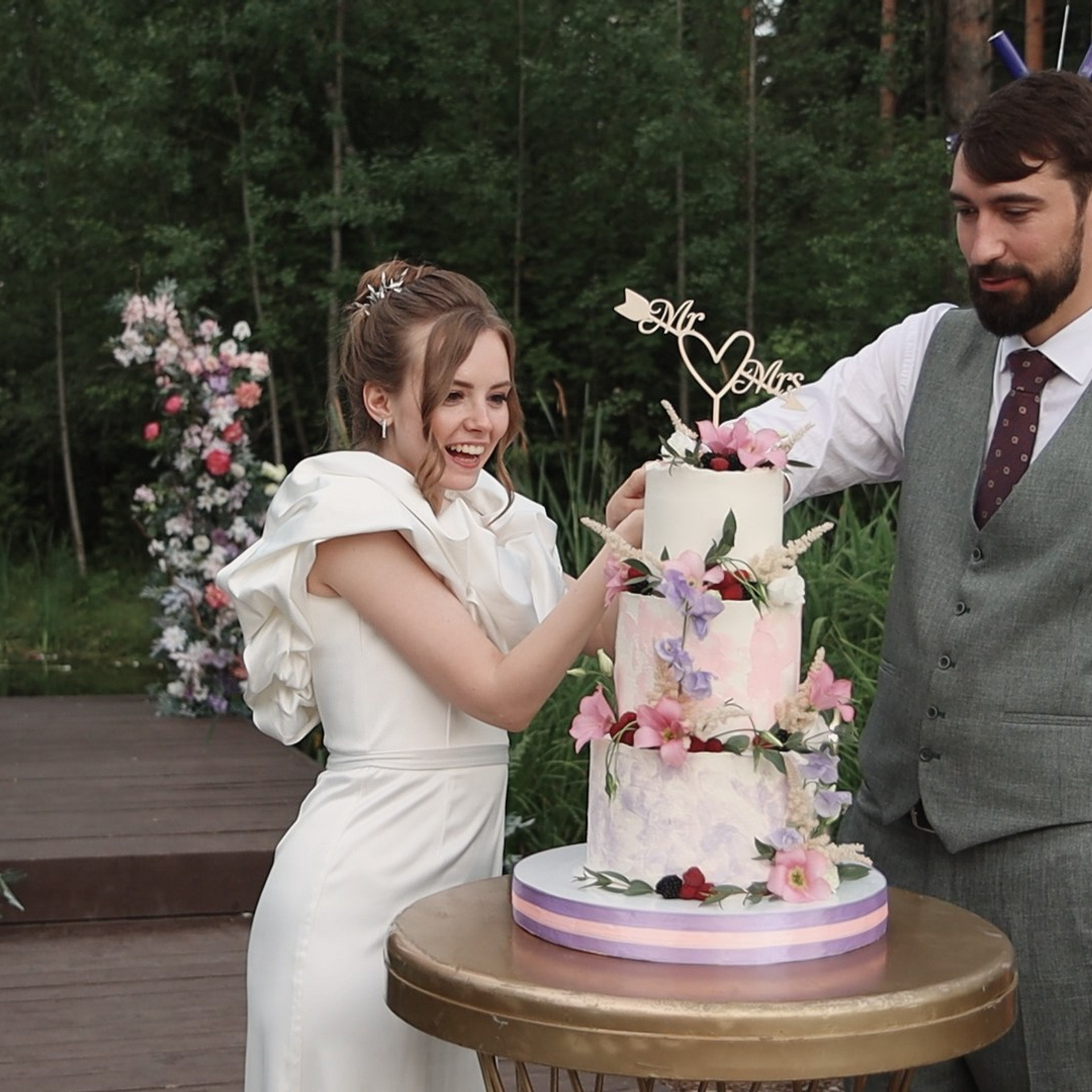 Анастасия & Владимир | Дом у леса. Видеограф в Москве Анна Трошина