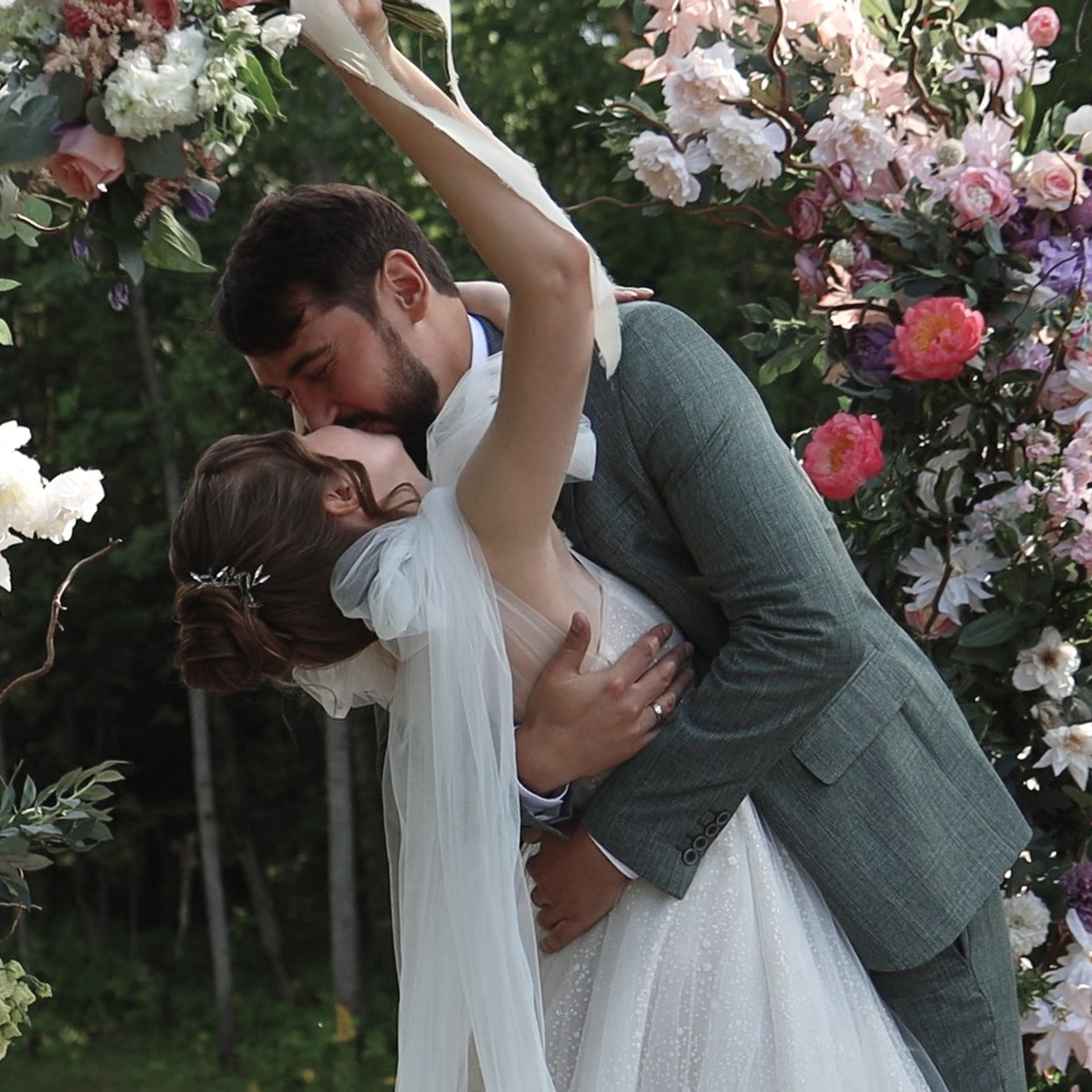 Анастасия & Владимир | Дом у леса. Видеограф в Москве Анна Трошина