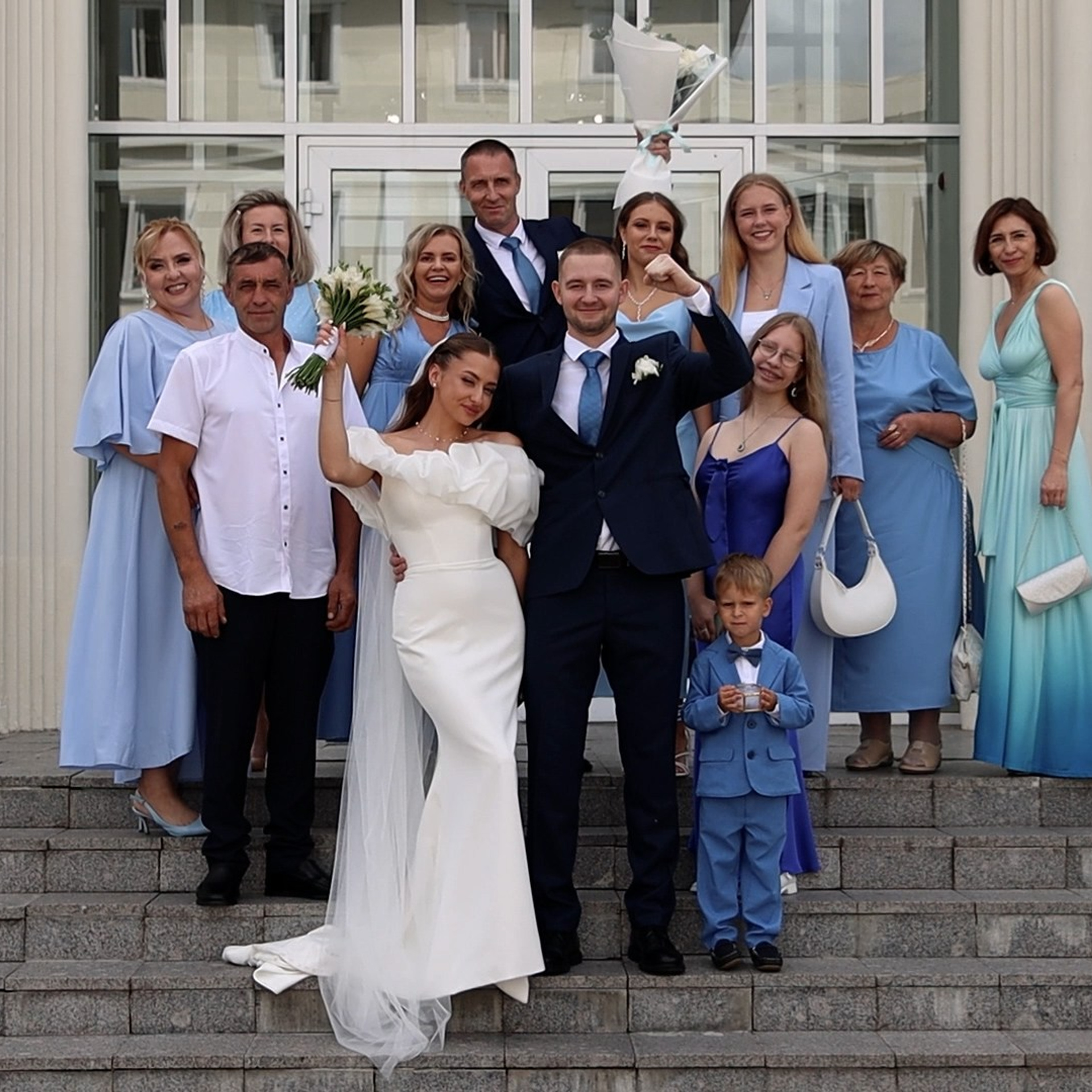 Анастасия & Даниил | ВДНХ. Видеограф в Москве Анна Трошина